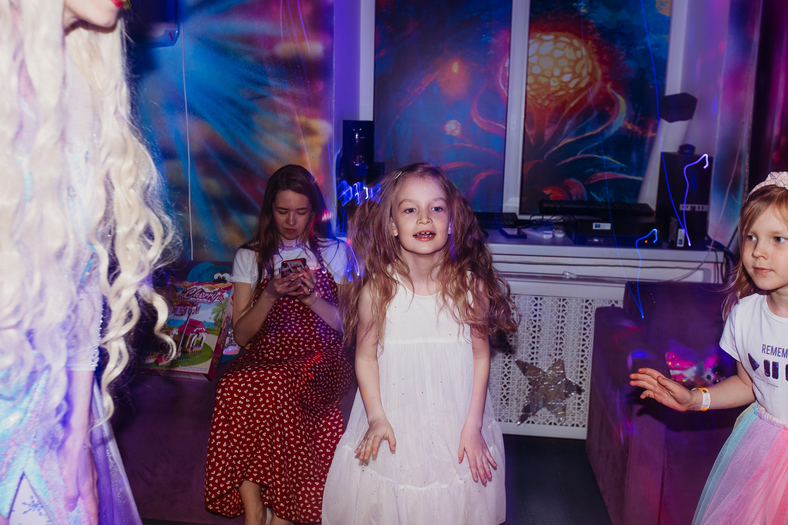 5 лет, день рождения в НЕО. Семейный фотограф Тюмень, фотограф на роды Салмина Мария