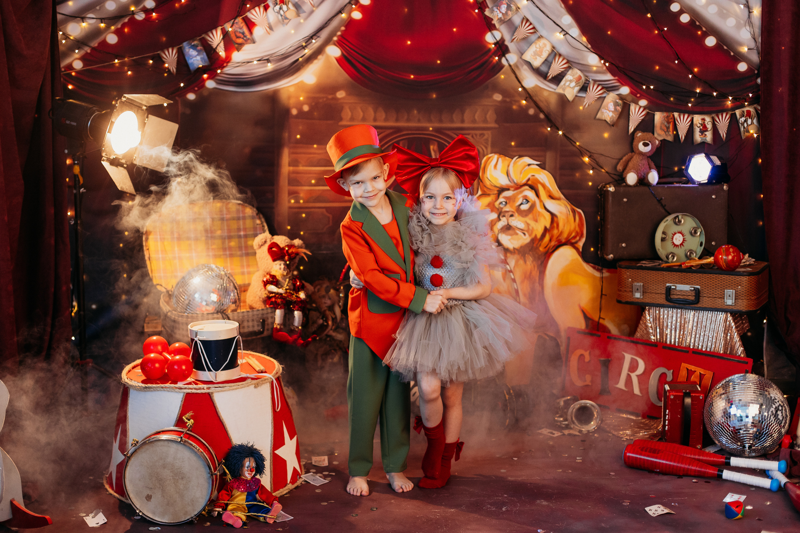 Цирк. Семейный фотограф Тюмень, фотограф на роды Салмина Мария