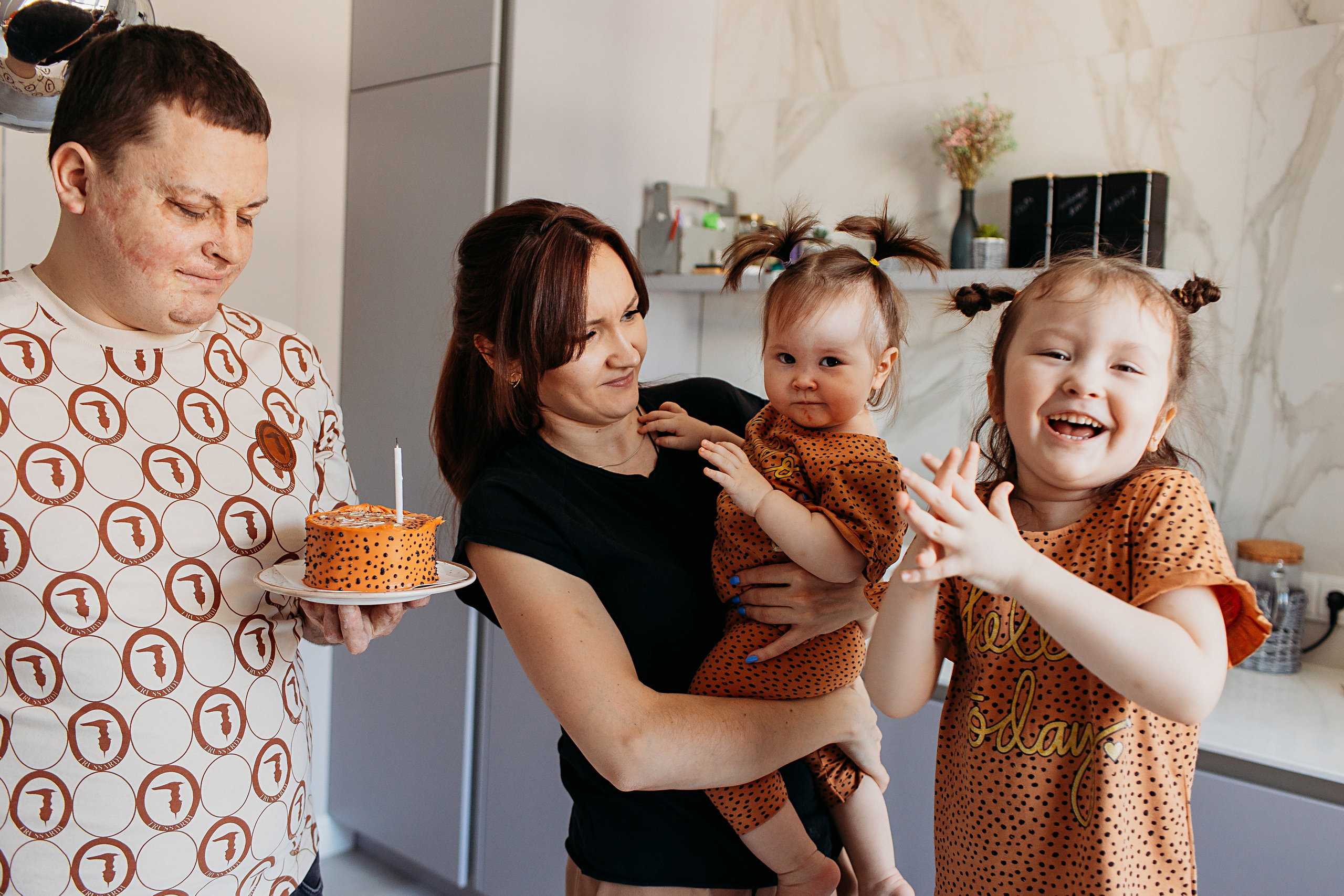 1 годик. Семейный фотограф Тюмень, фотограф на роды Салмина Мария