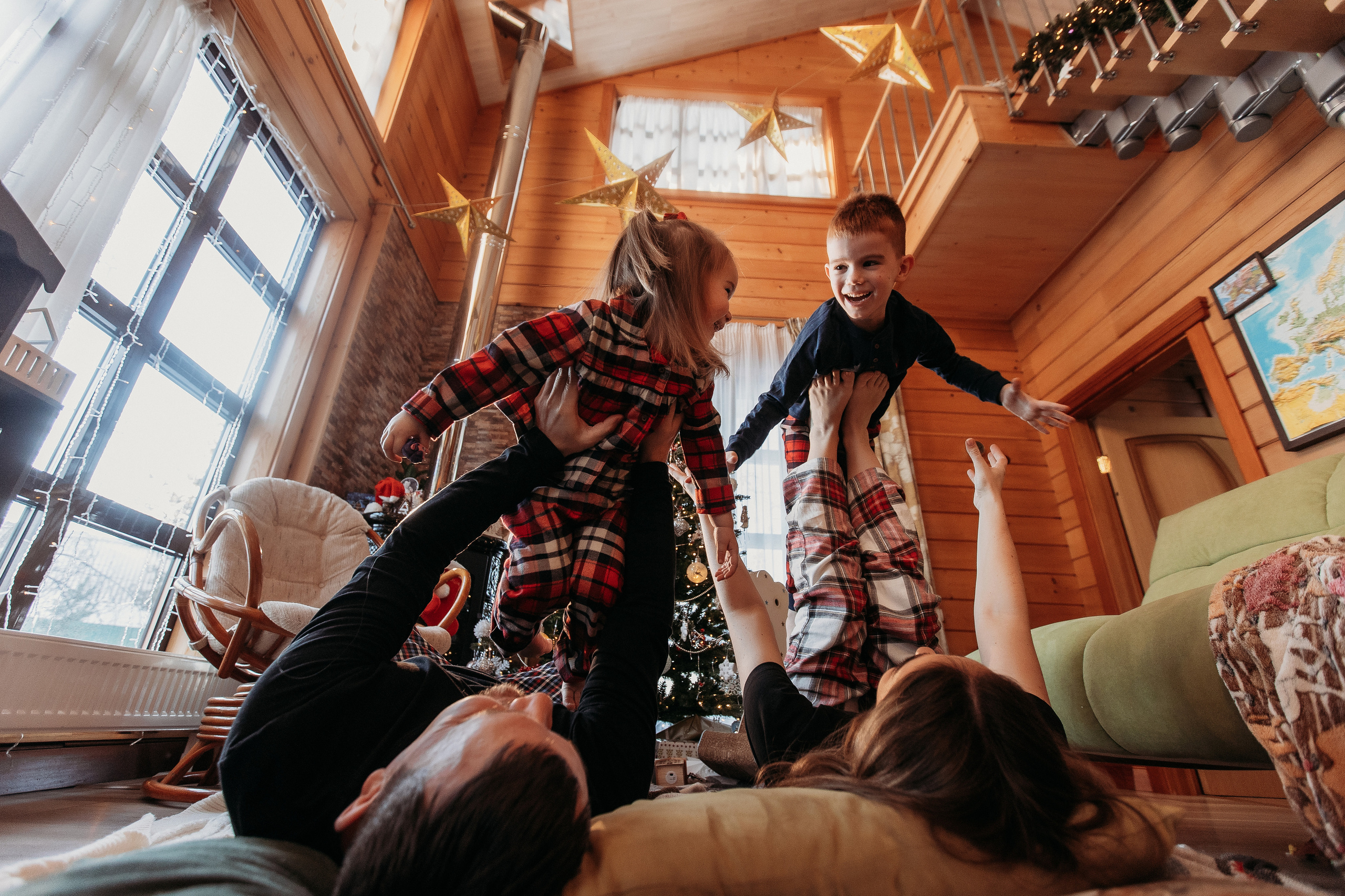 Тёплый новый год. Семейный фотограф Тюмень, фотограф на роды Салмина Мария