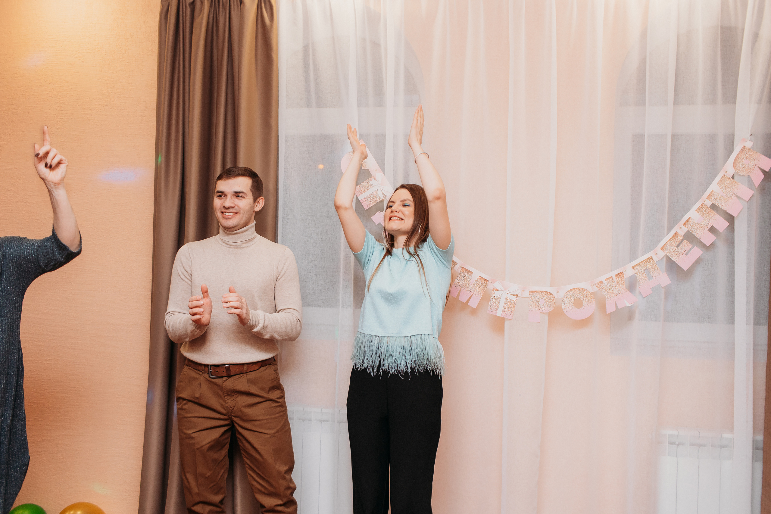 Банкет. Семейный фотограф Тюмень, фотограф на роды Салмина Мария