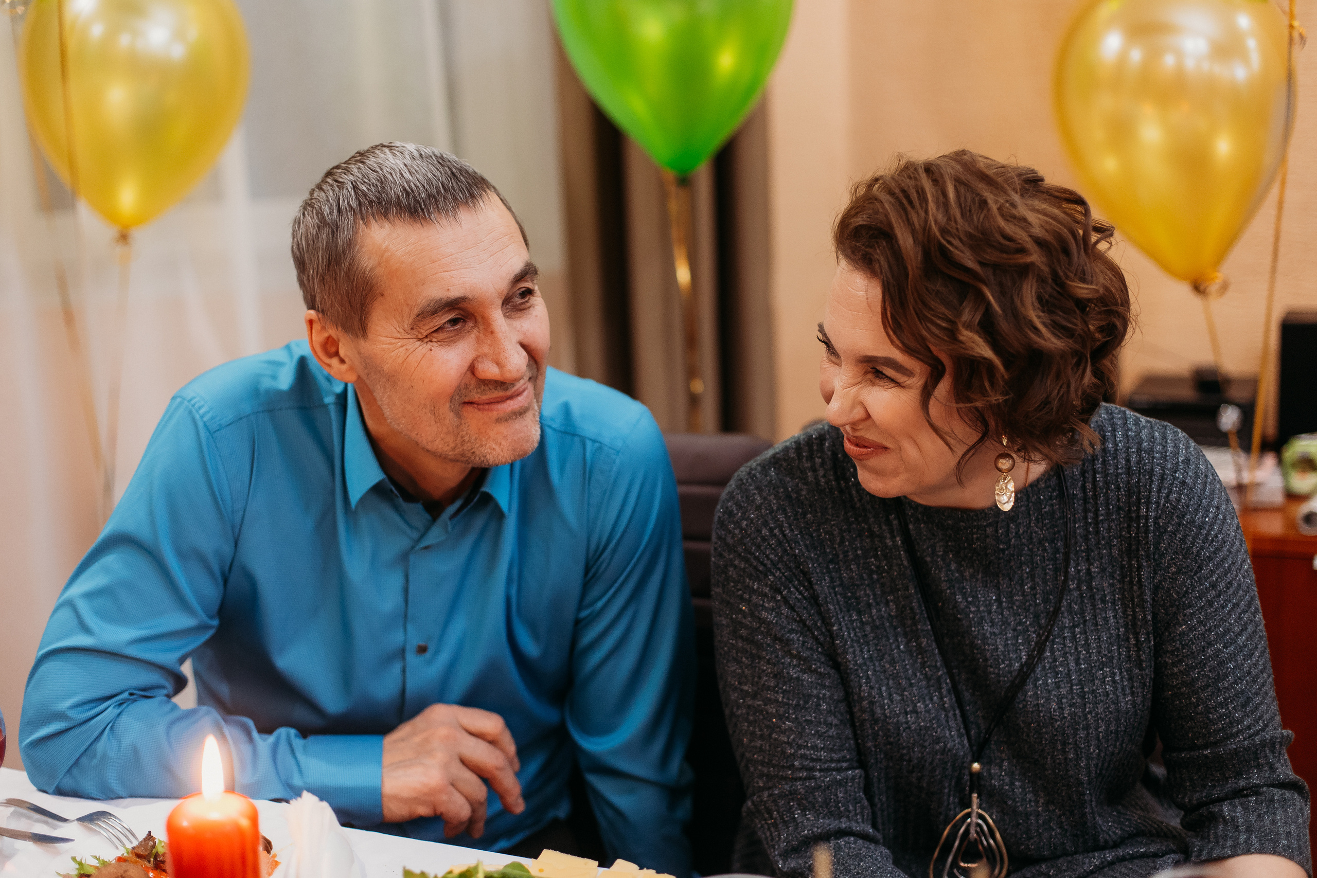 Банкет. Семейный фотограф Тюмень, фотограф на роды Салмина Мария