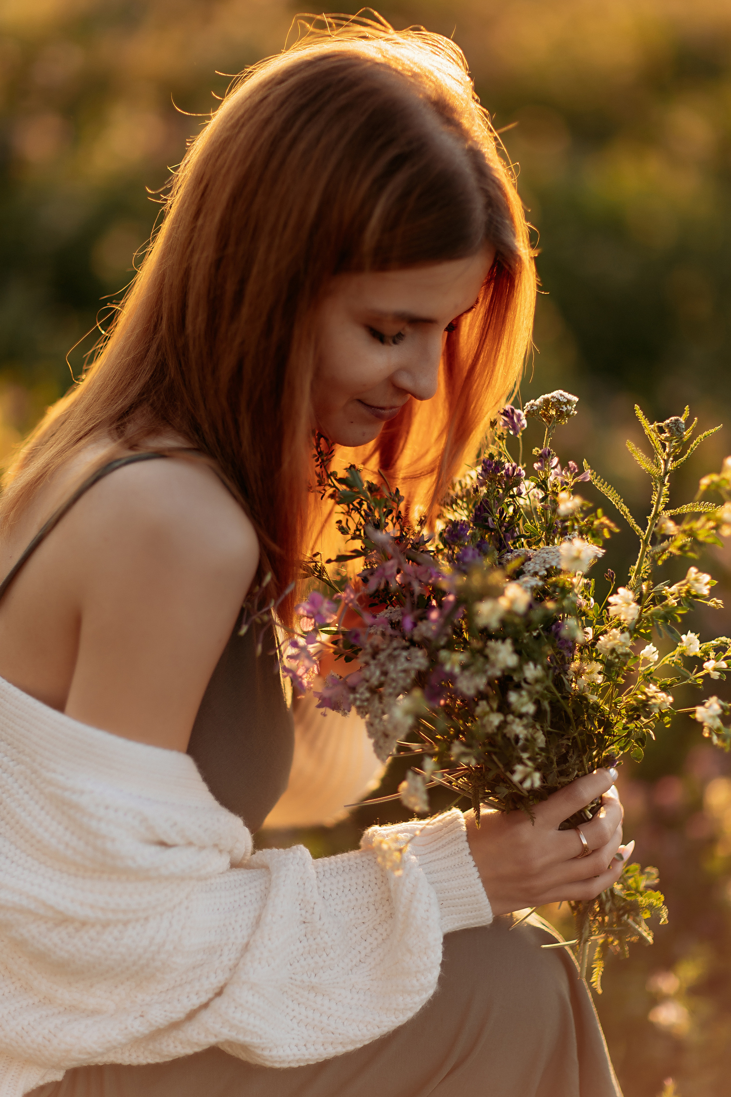 Поле. Семейный фотограф Тюмень, фотограф на роды Салмина Мария