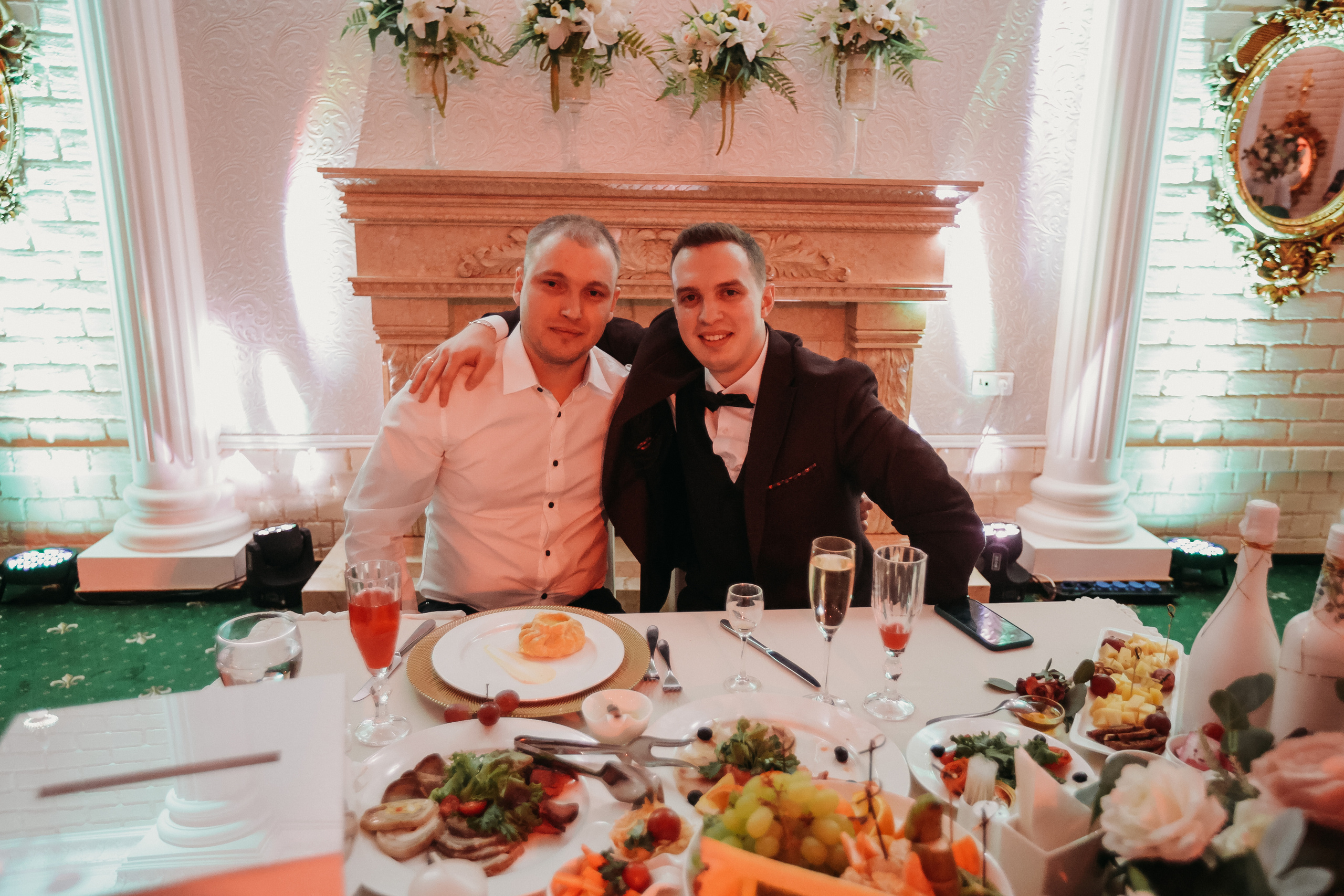 Банкет. Семейный фотограф Тюмень, фотограф на роды Салмина Мария