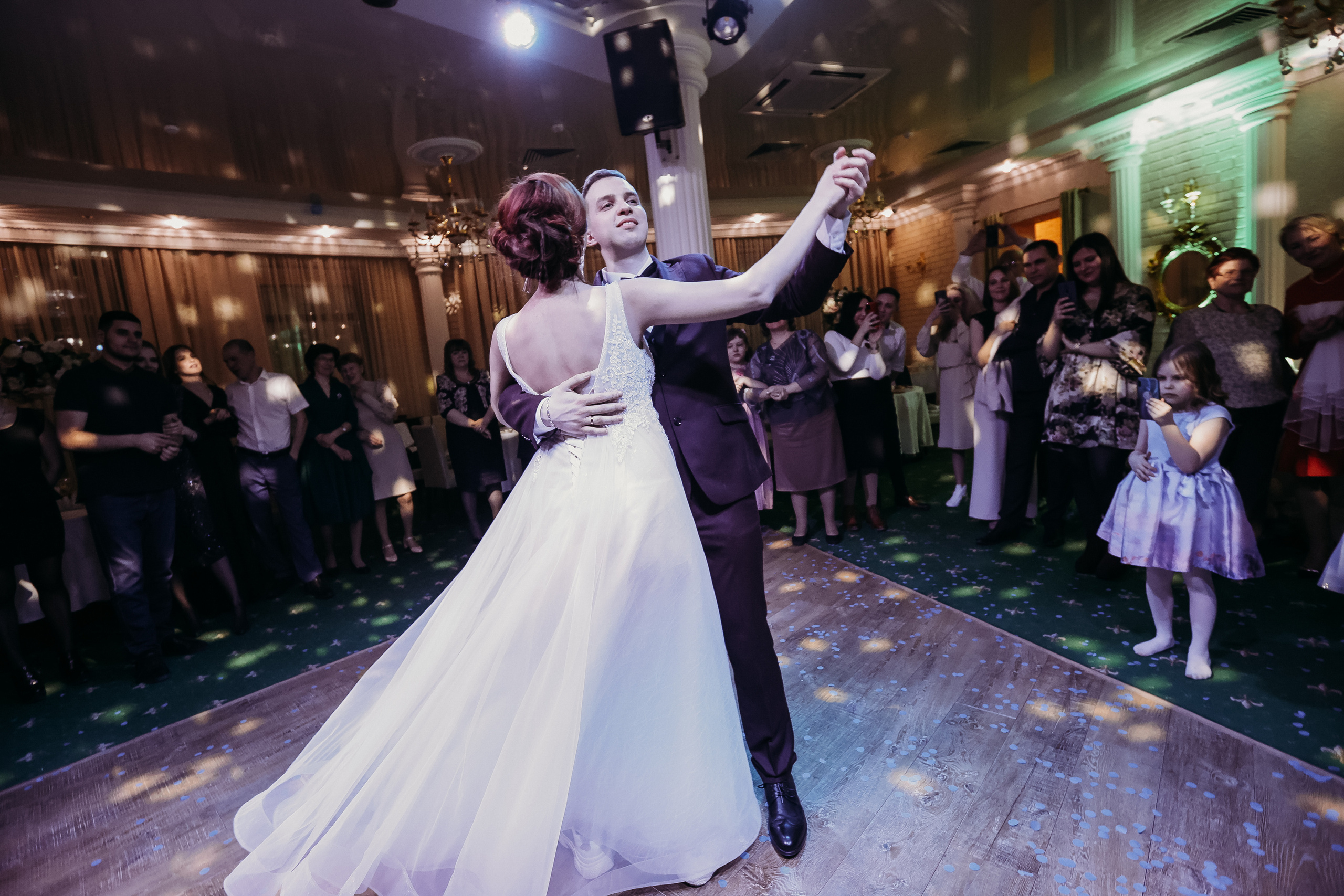 Банкет. Семейный фотограф Тюмень, фотограф на роды Салмина Мария