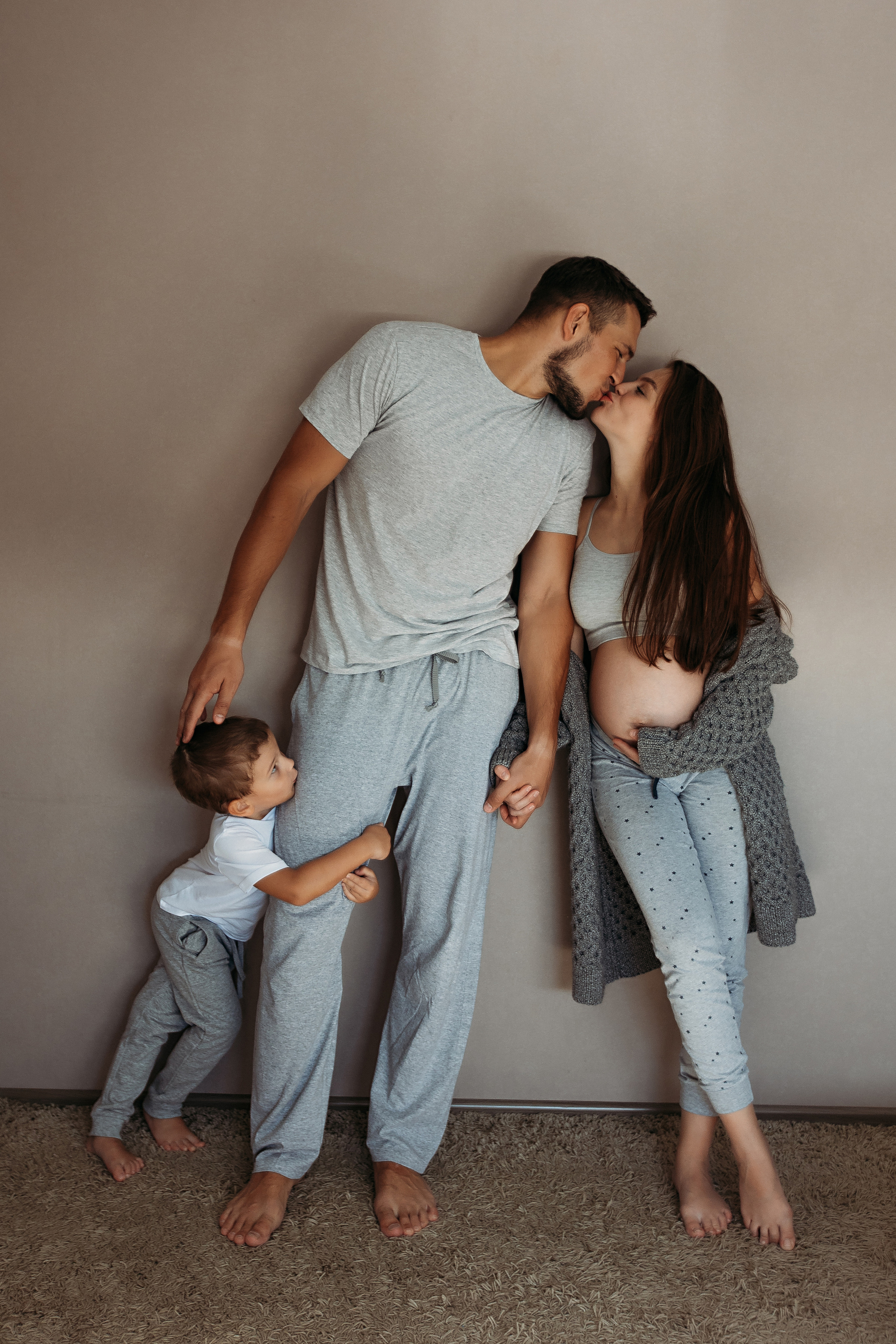 Беременность. Семейный фотограф Тюмень, фотограф на роды Салмина Мария