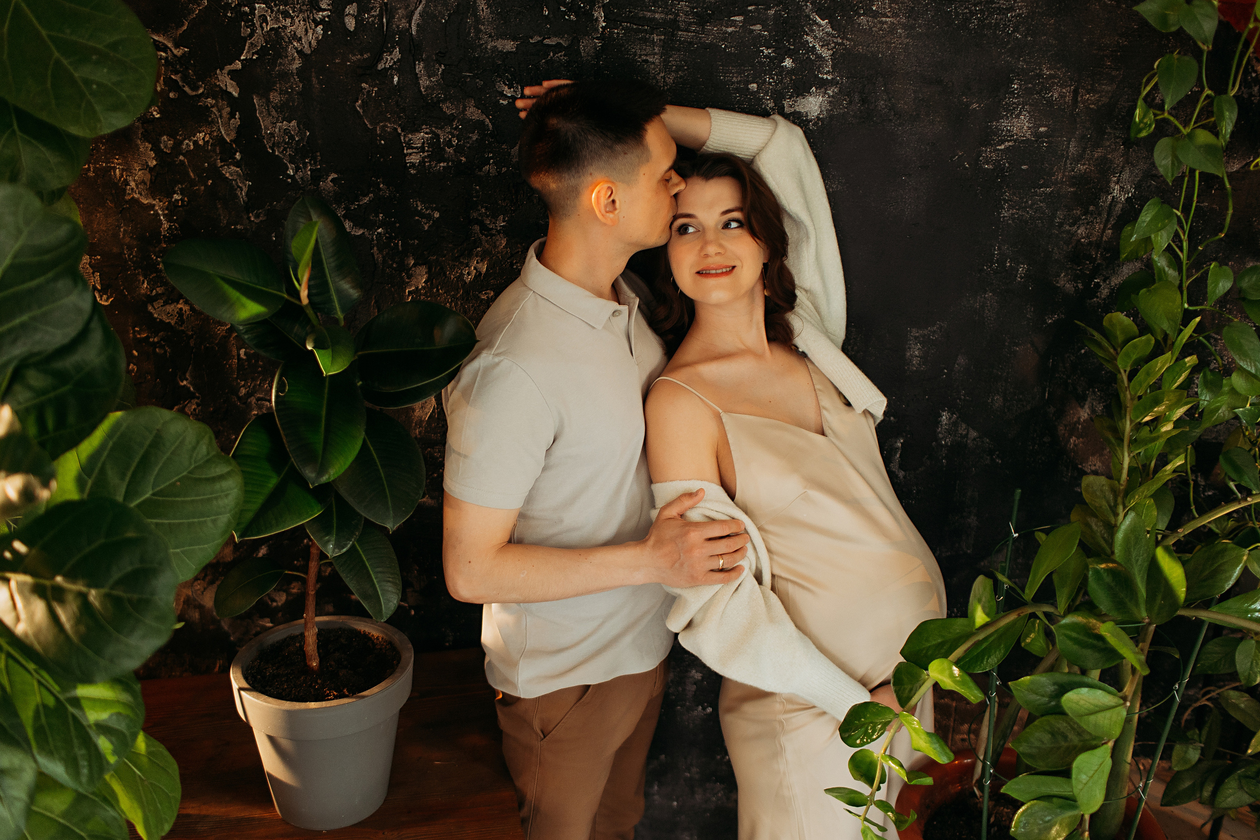 Фататум, малый зал. Семейный фотограф Тюмень, фотограф на роды Салмина Мария