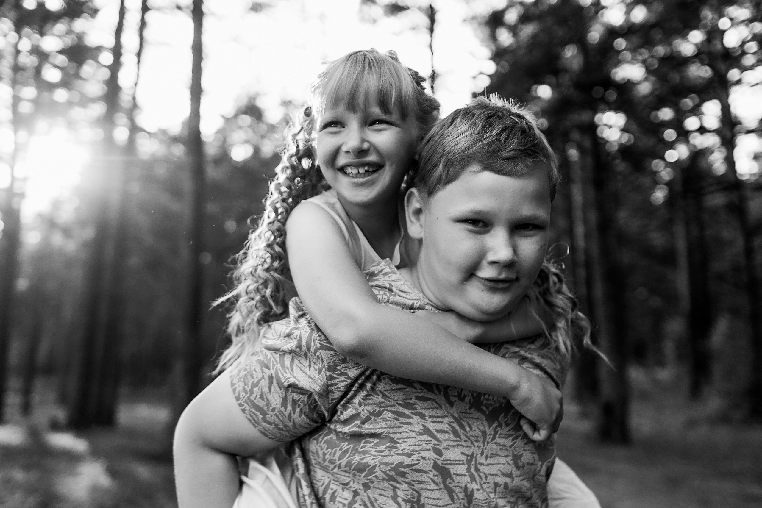 Лето. Семейный фотограф Тюмень, фотограф на роды Салмина Мария