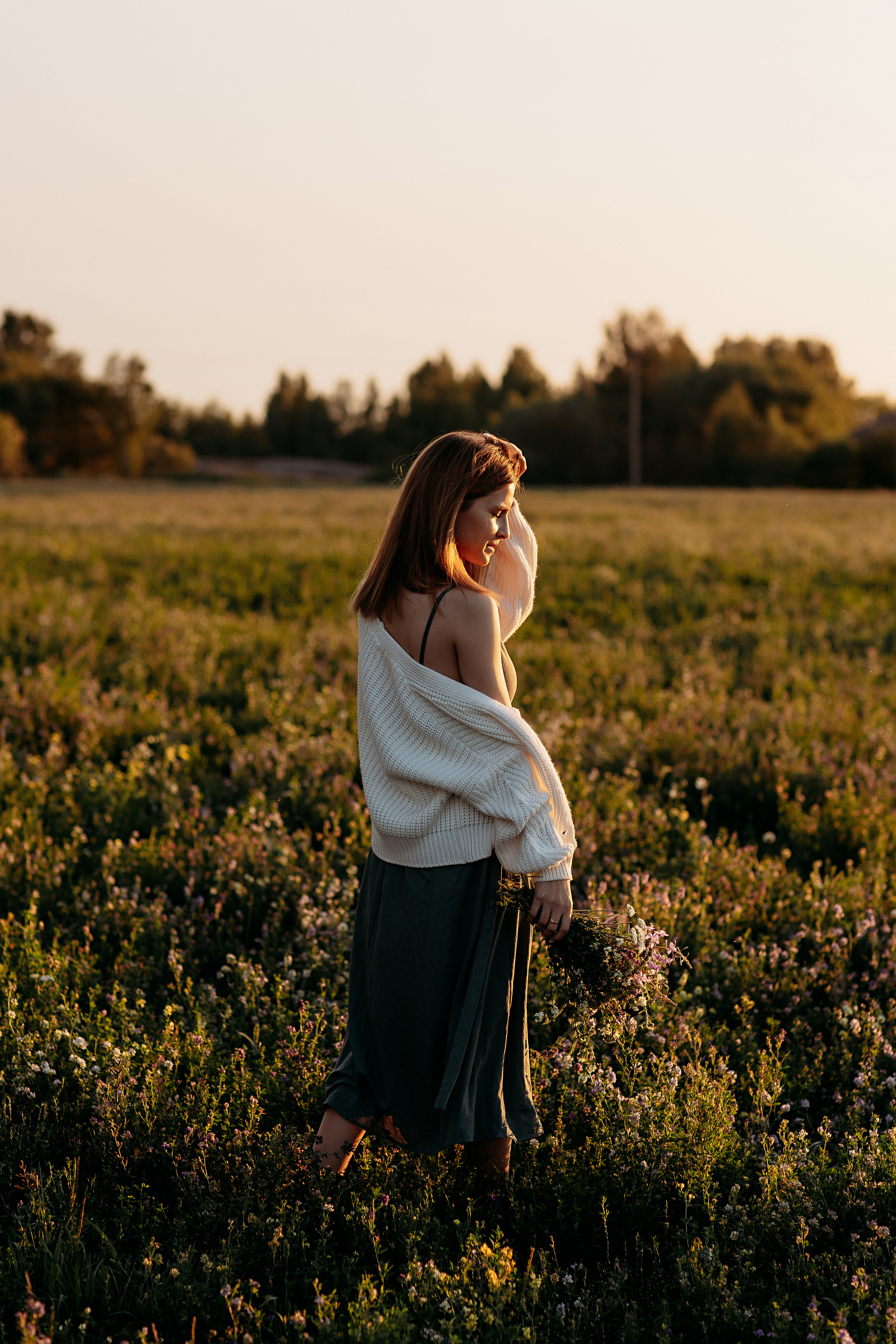 Поле. Семейный фотограф Тюмень, фотограф на роды Салмина Мария