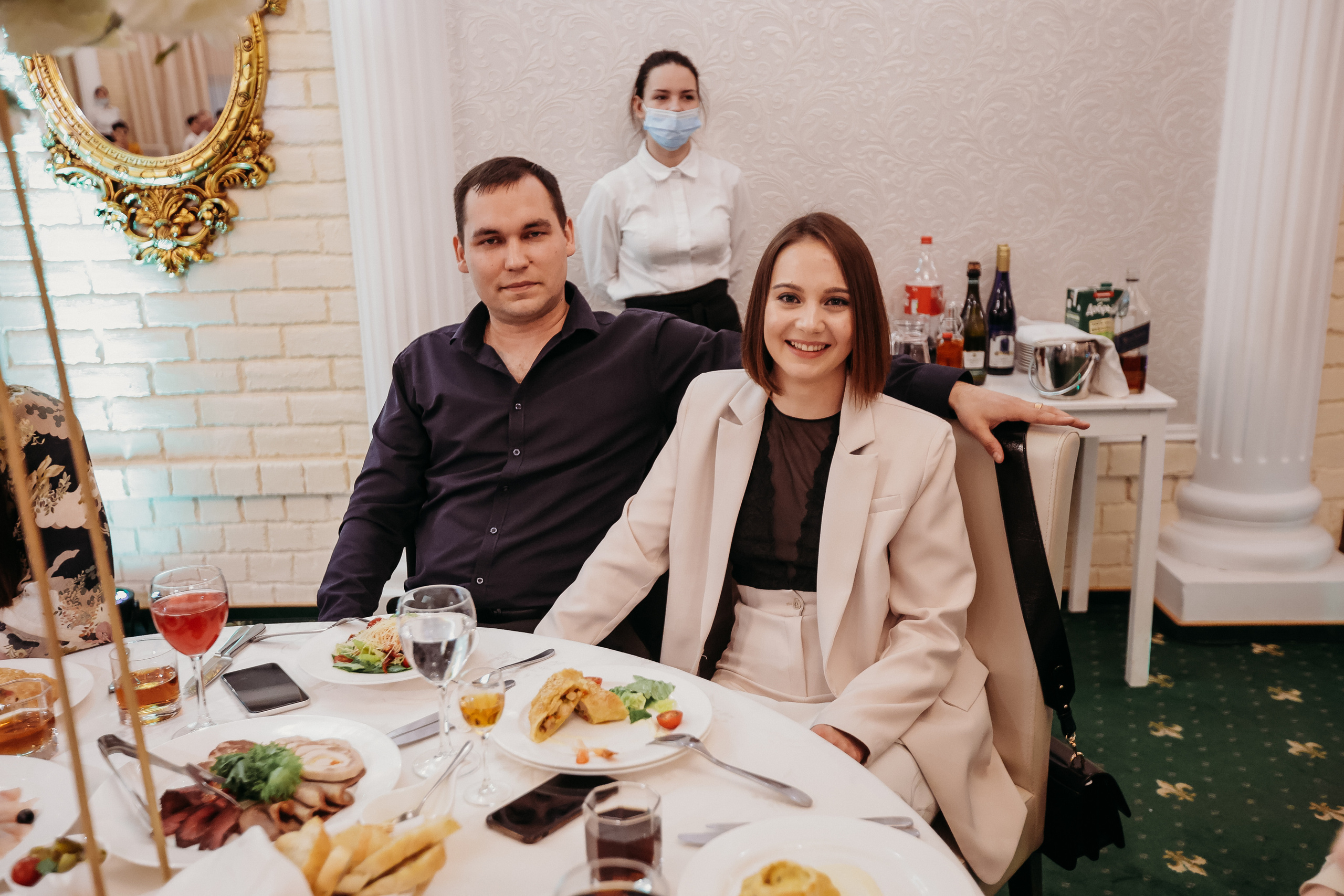 Банкет. Семейный фотограф Тюмень, фотограф на роды Салмина Мария