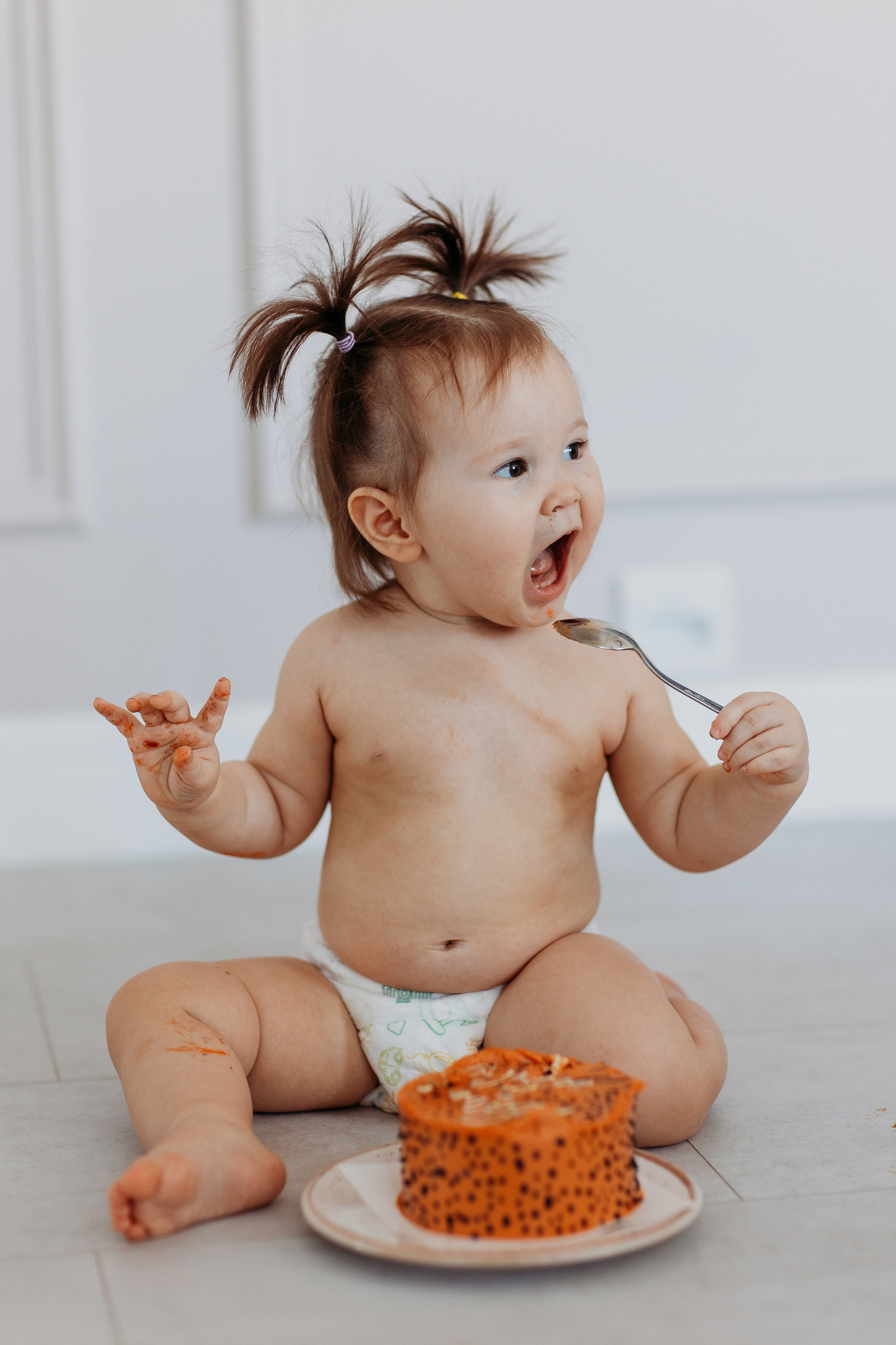 1 годик. Семейный фотограф Тюмень, фотограф на роды Салмина Мария