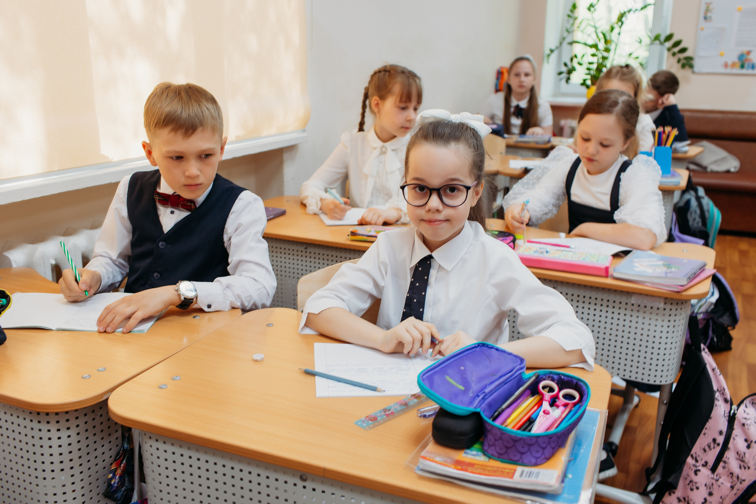 Школа 2 класс. Семейный фотограф Тюмень, фотограф на роды Салмина Мария