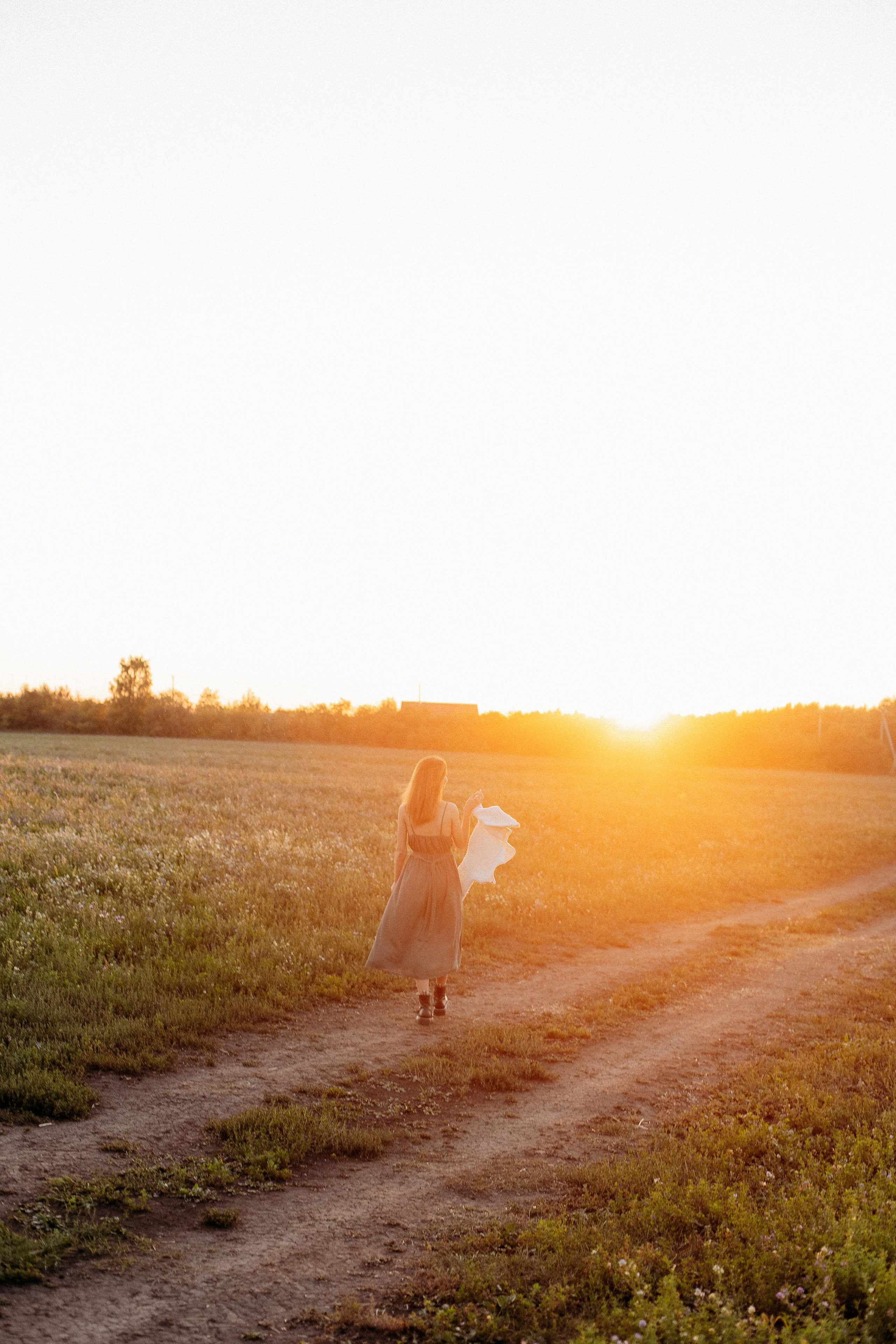 Поле. Семейный фотограф Тюмень, фотограф на роды Салмина Мария