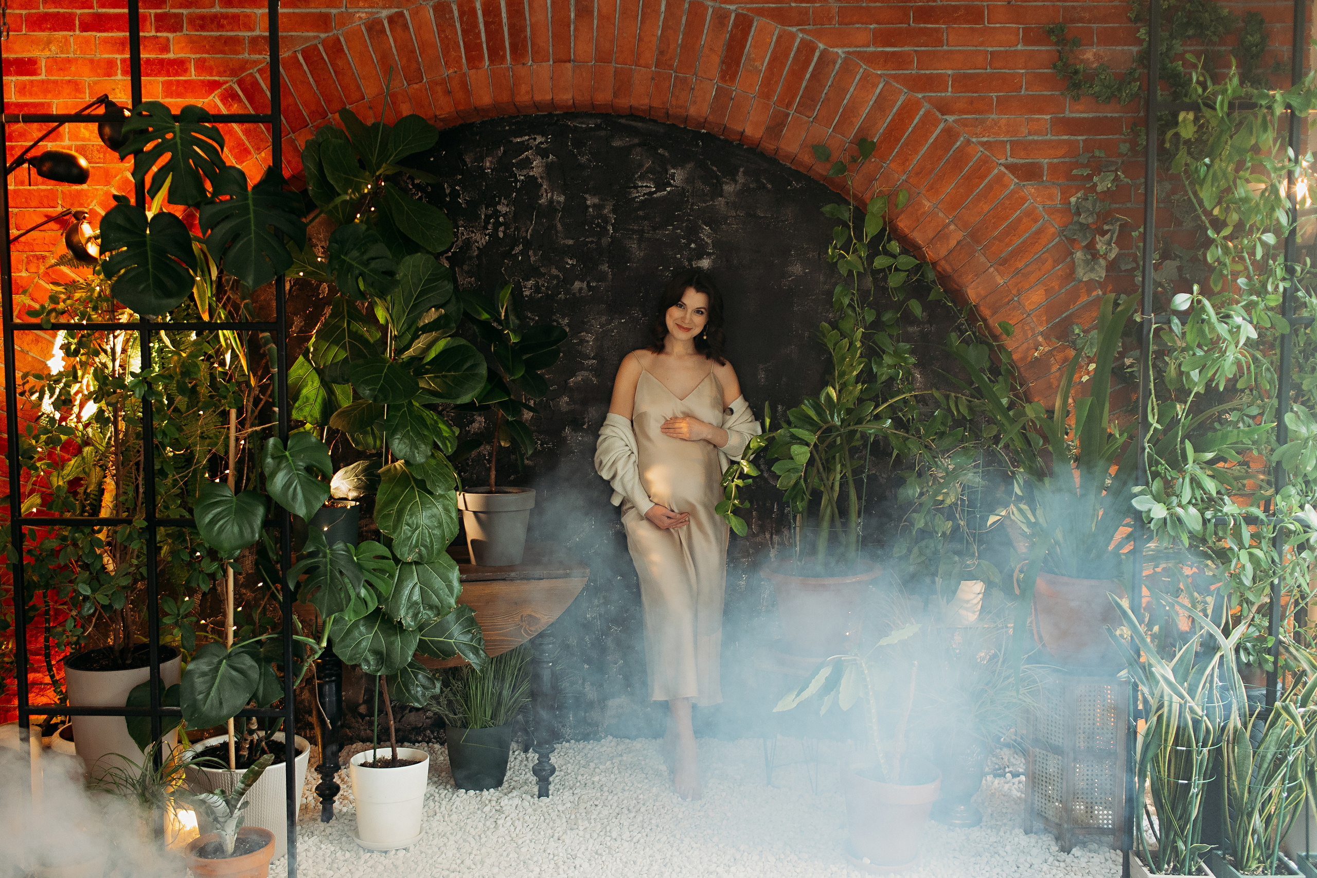 Фататум, малый зал. Семейный фотограф Тюмень, фотограф на роды Салмина Мария