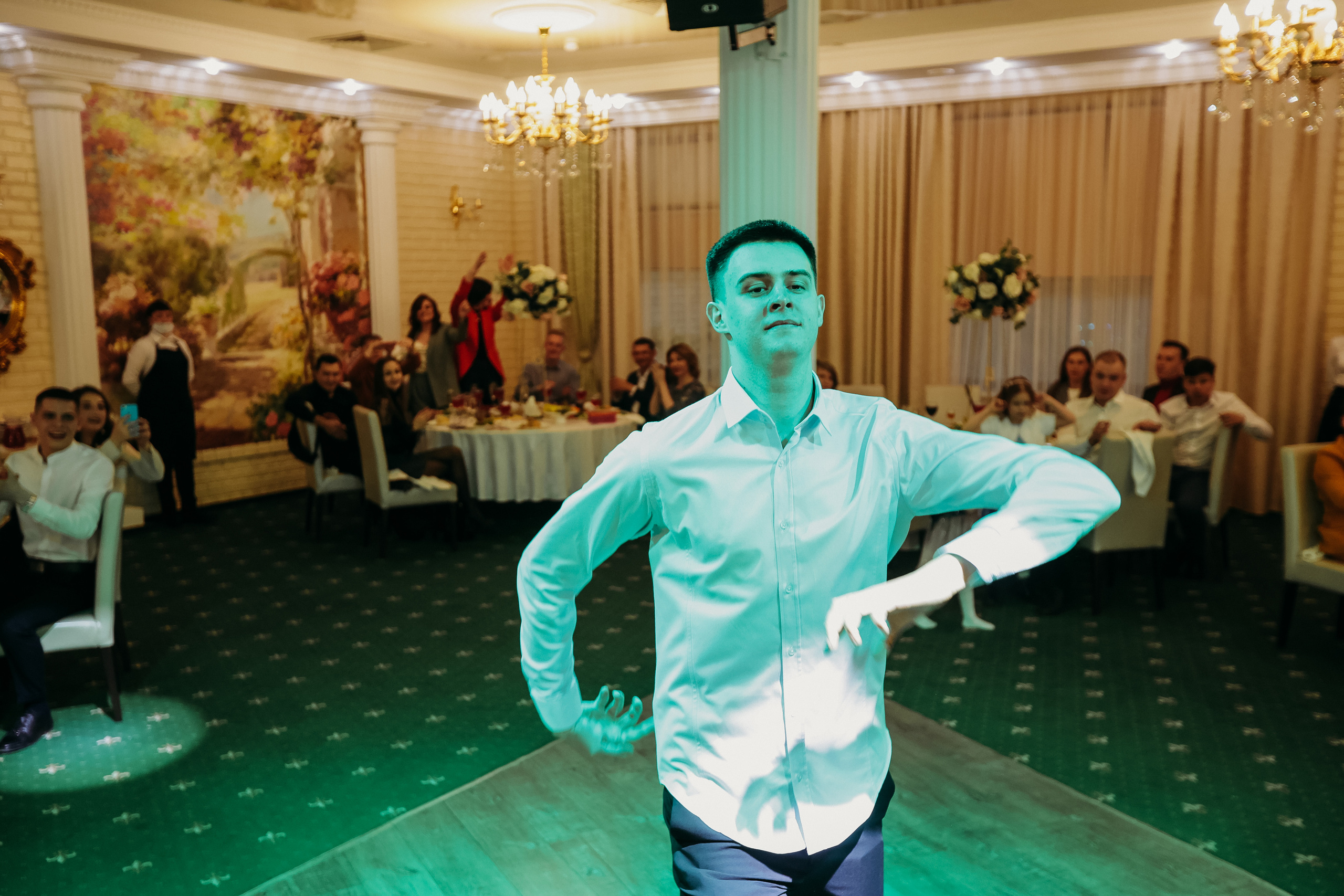 Банкет. Семейный фотограф Тюмень, фотограф на роды Салмина Мария