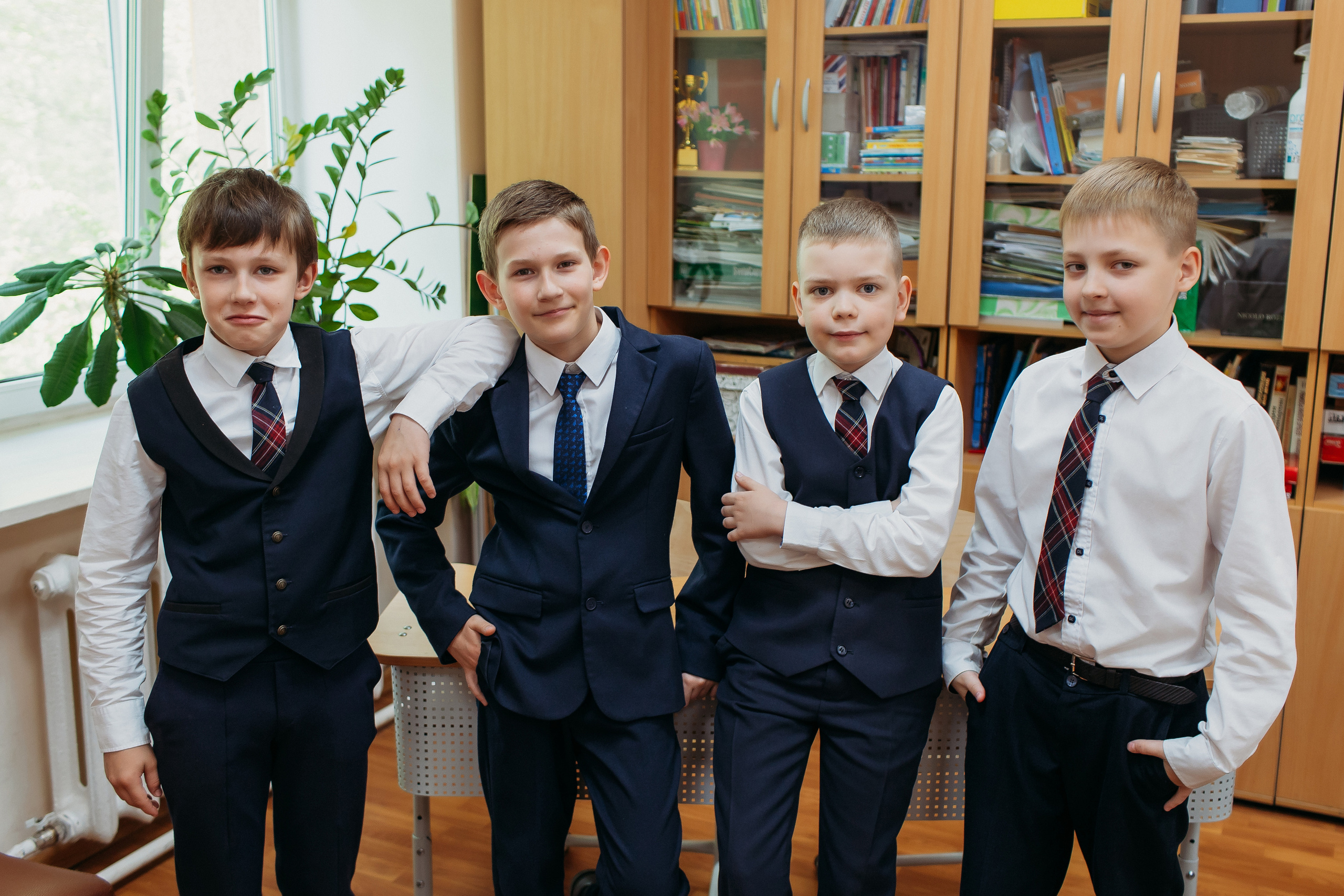 Школа 2 класс. Семейный фотограф Тюмень, фотограф на роды Салмина Мария