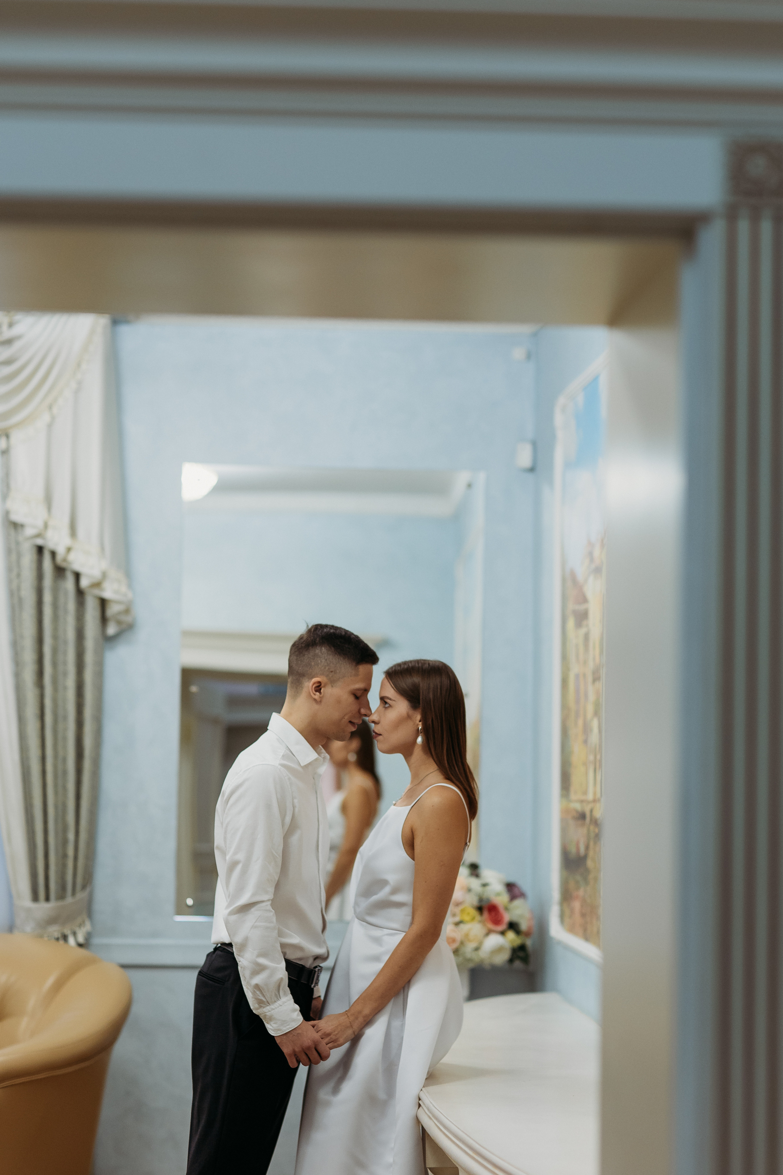 ЗАГС на Кирова. Семейный фотограф Тюмень, фотограф на роды Салмина Мария