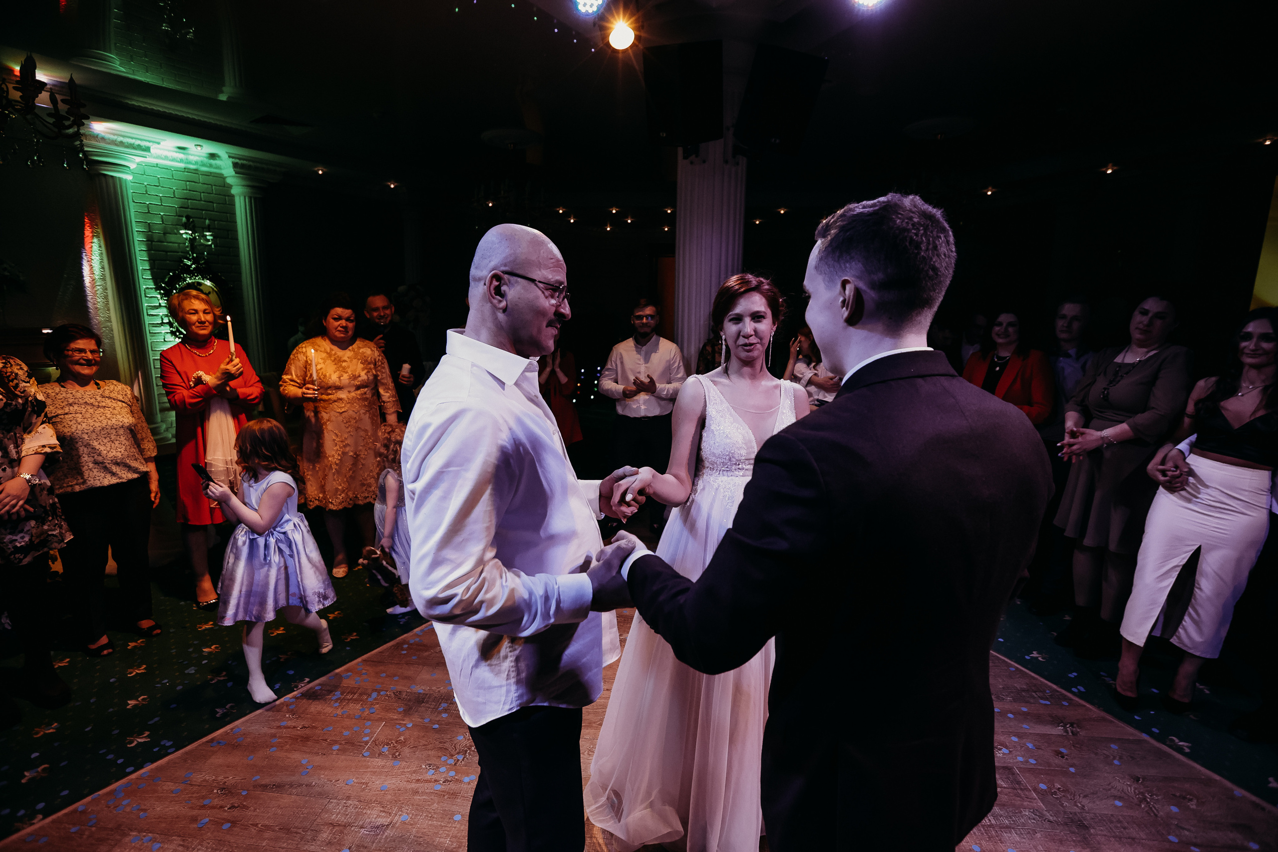 Банкет. Семейный фотограф Тюмень, фотограф на роды Салмина Мария