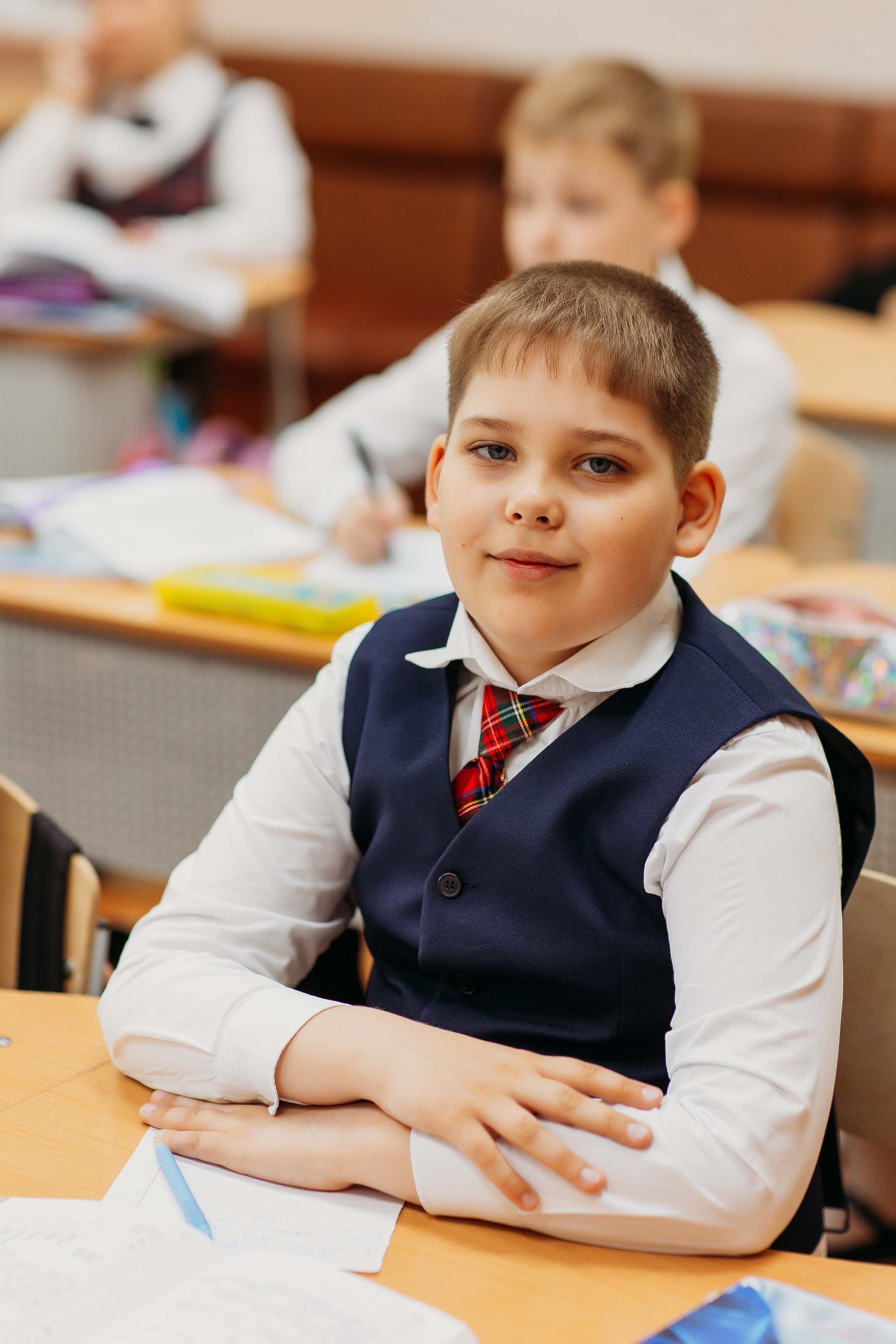 Школа 2 класс. Семейный фотограф Тюмень, фотограф на роды Салмина Мария