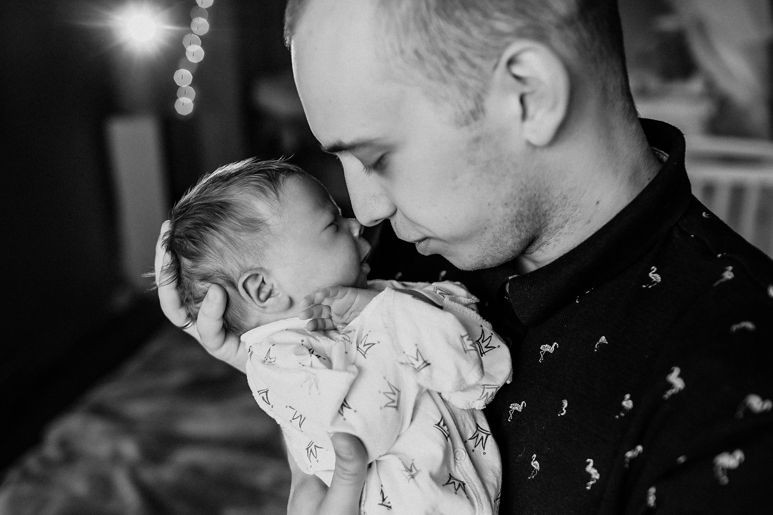 Новорожденный. Семейный фотограф Тюмень, фотограф на роды Салмина Мария