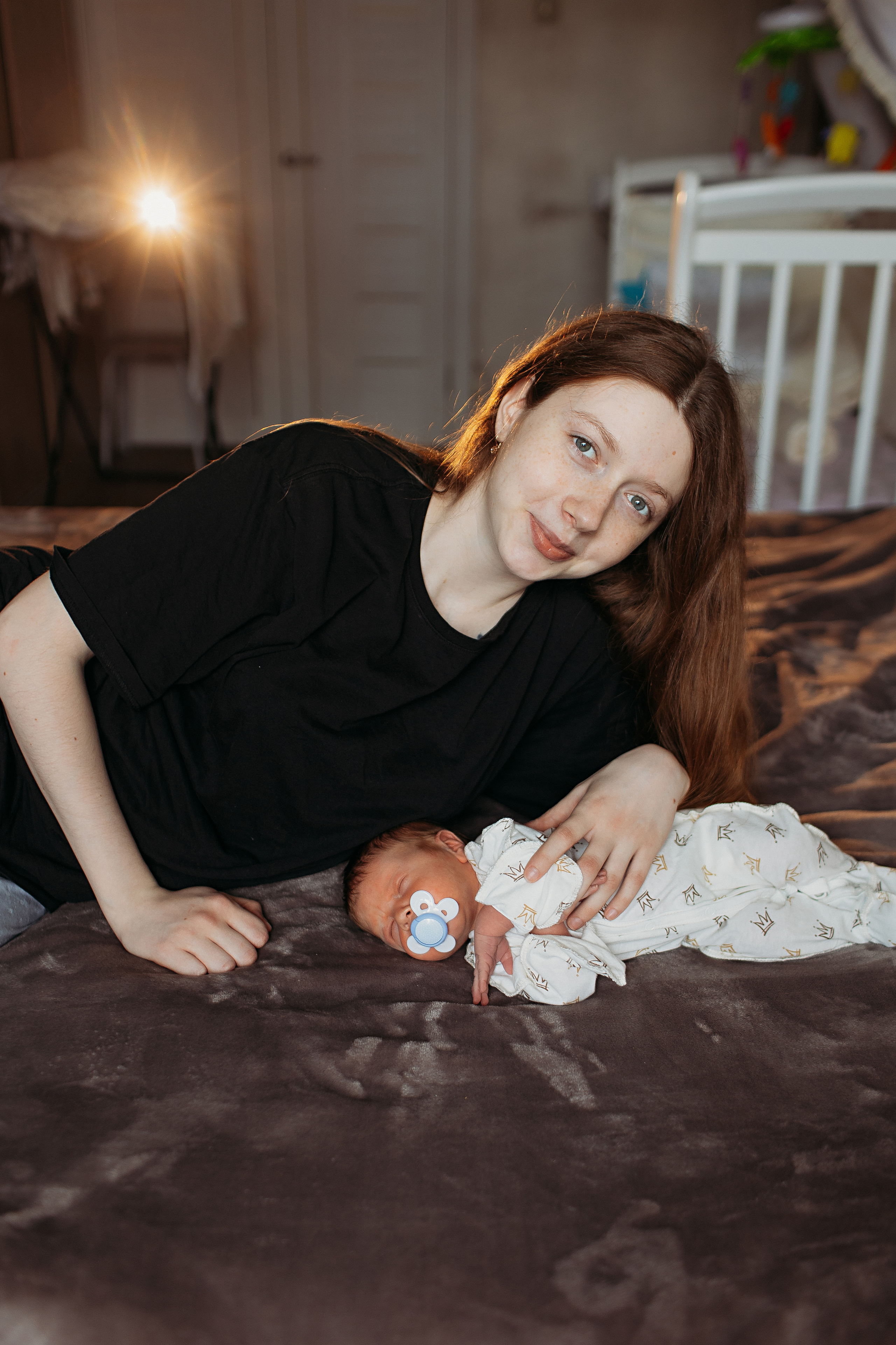 Новорожденный. Семейный фотограф Тюмень, фотограф на роды Салмина Мария