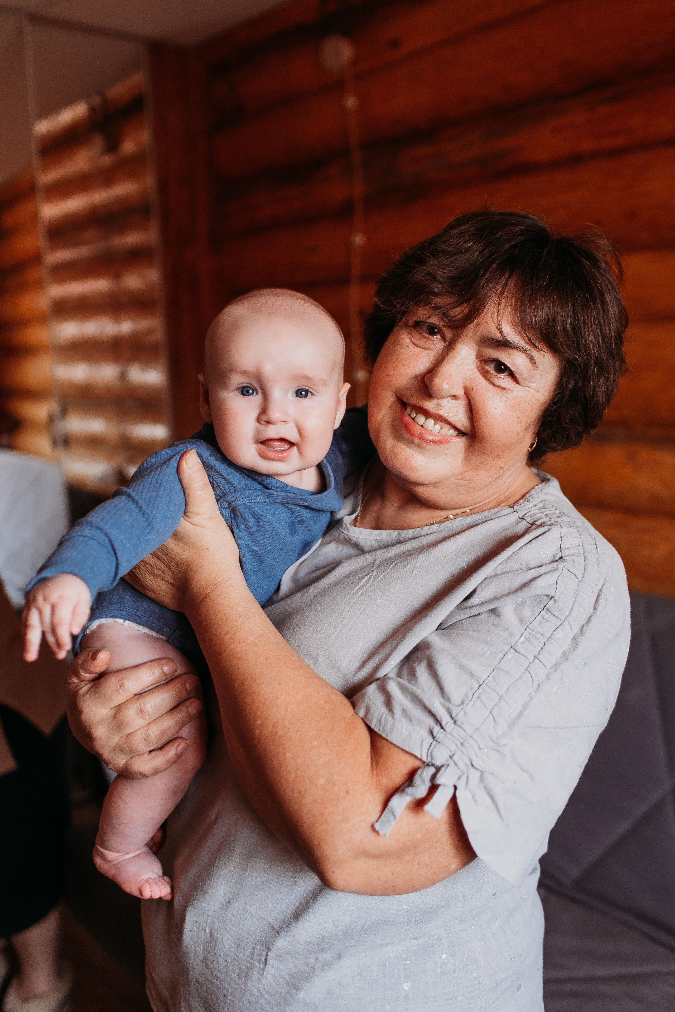 Большая семья. Семейный фотограф Тюмень, фотограф на роды Салмина Мария