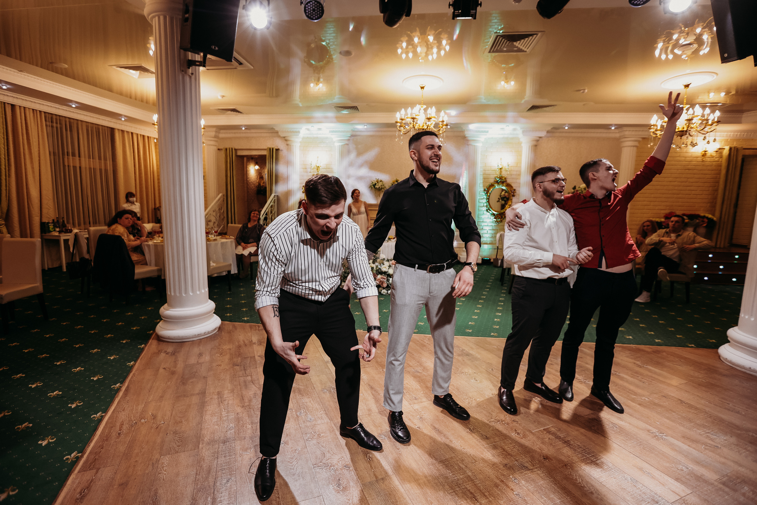 Банкет. Семейный фотограф Тюмень, фотограф на роды Салмина Мария