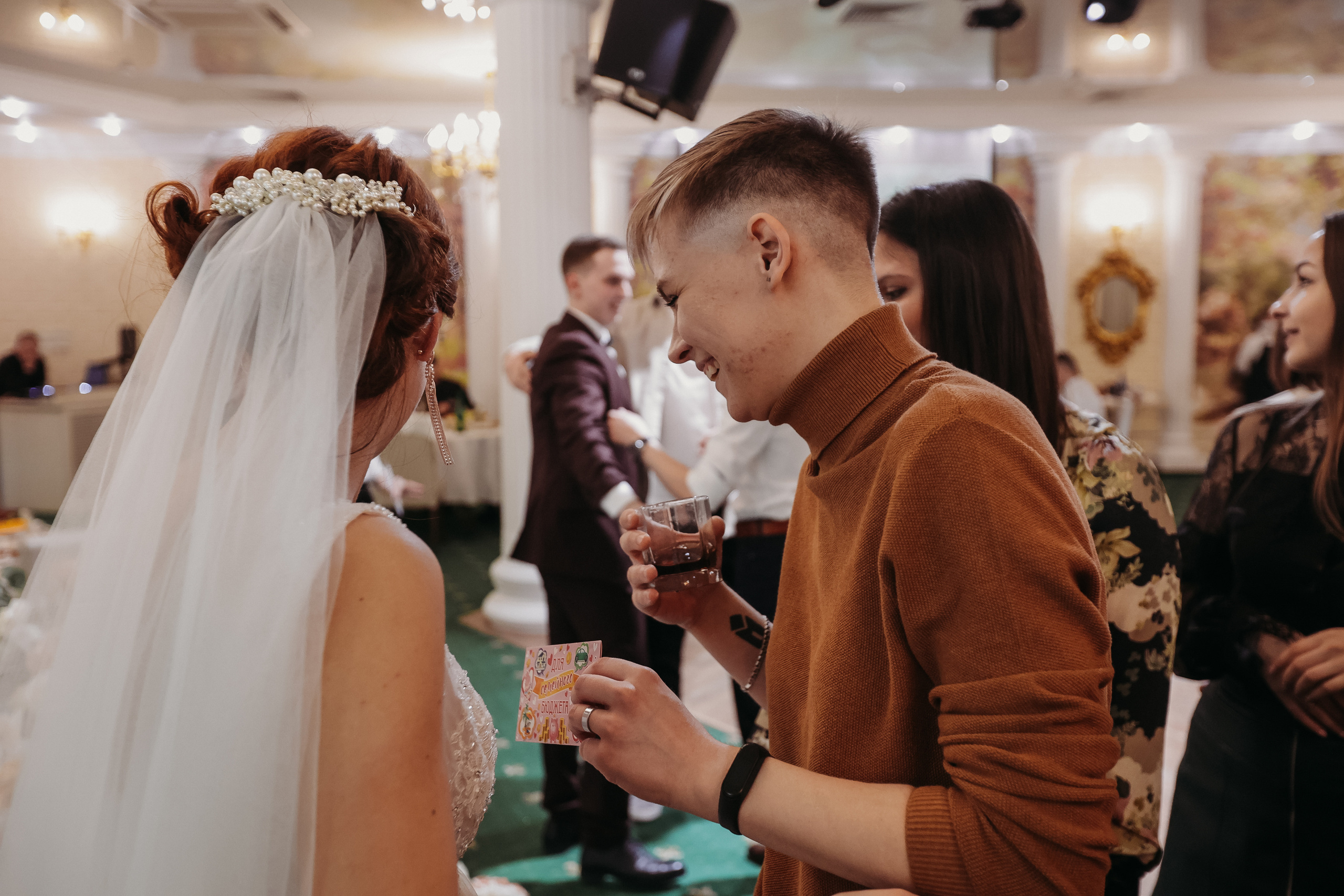 Банкет. Семейный фотограф Тюмень, фотограф на роды Салмина Мария