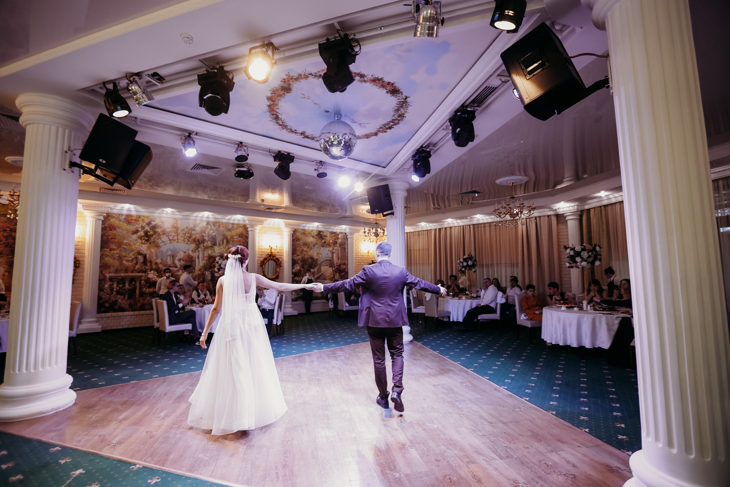 Банкет. Семейный фотограф Тюмень, фотограф на роды Салмина Мария