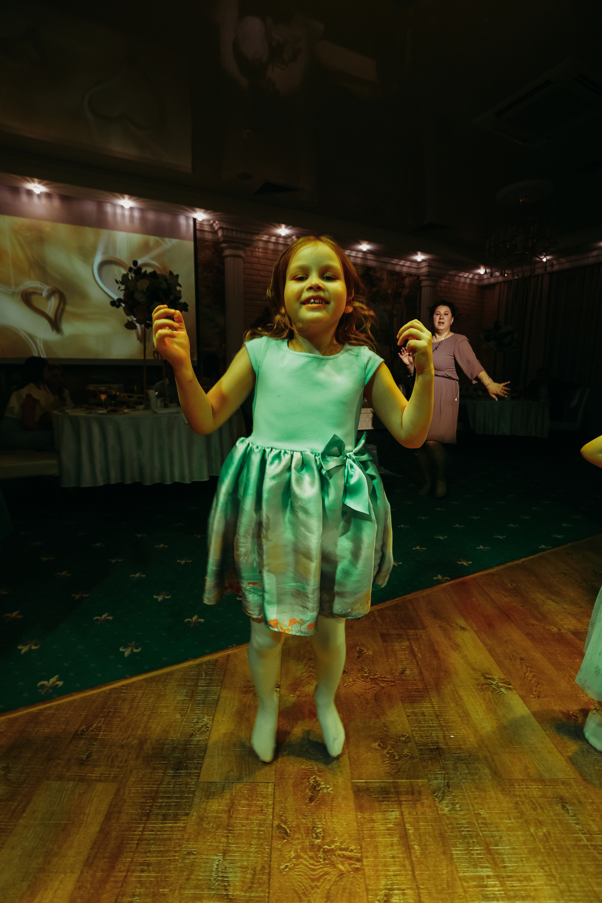 Банкет. Семейный фотограф Тюмень, фотограф на роды Салмина Мария