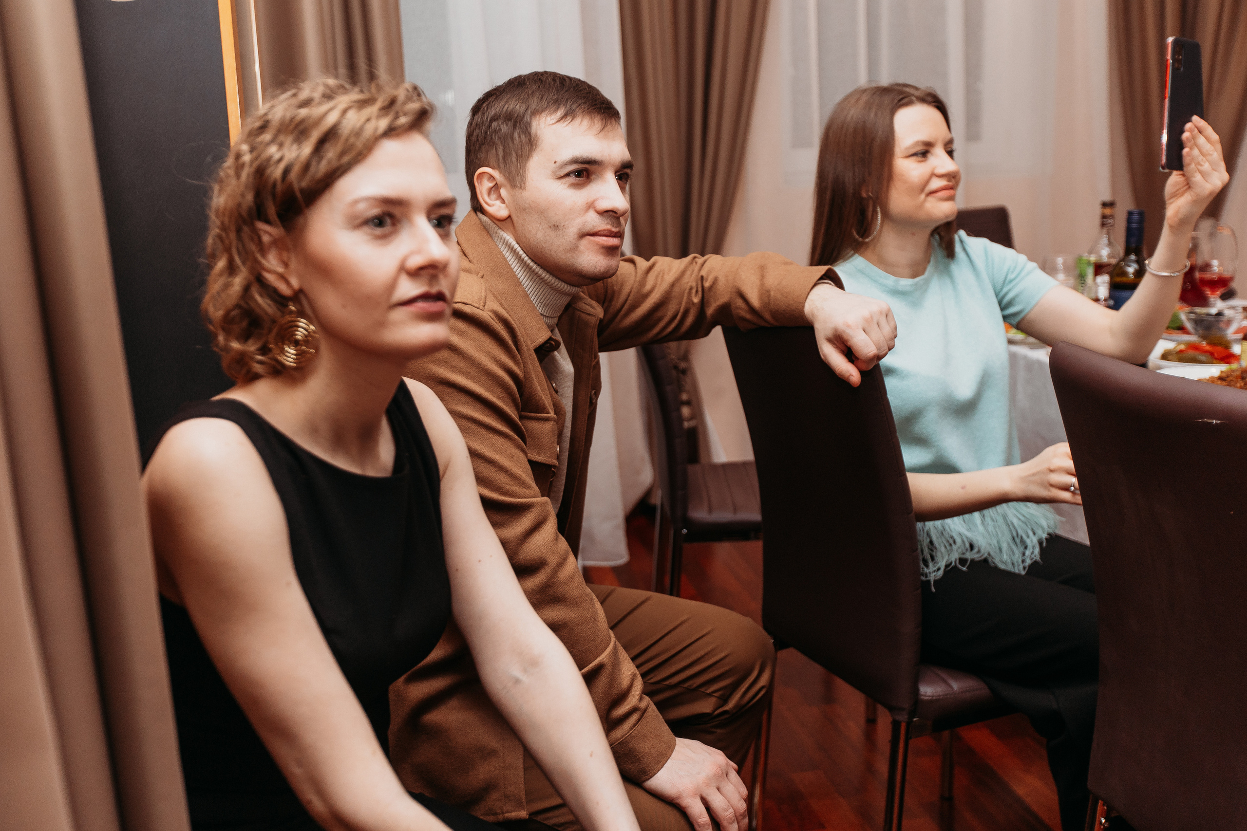 Банкет. Семейный фотограф Тюмень, фотограф на роды Салмина Мария