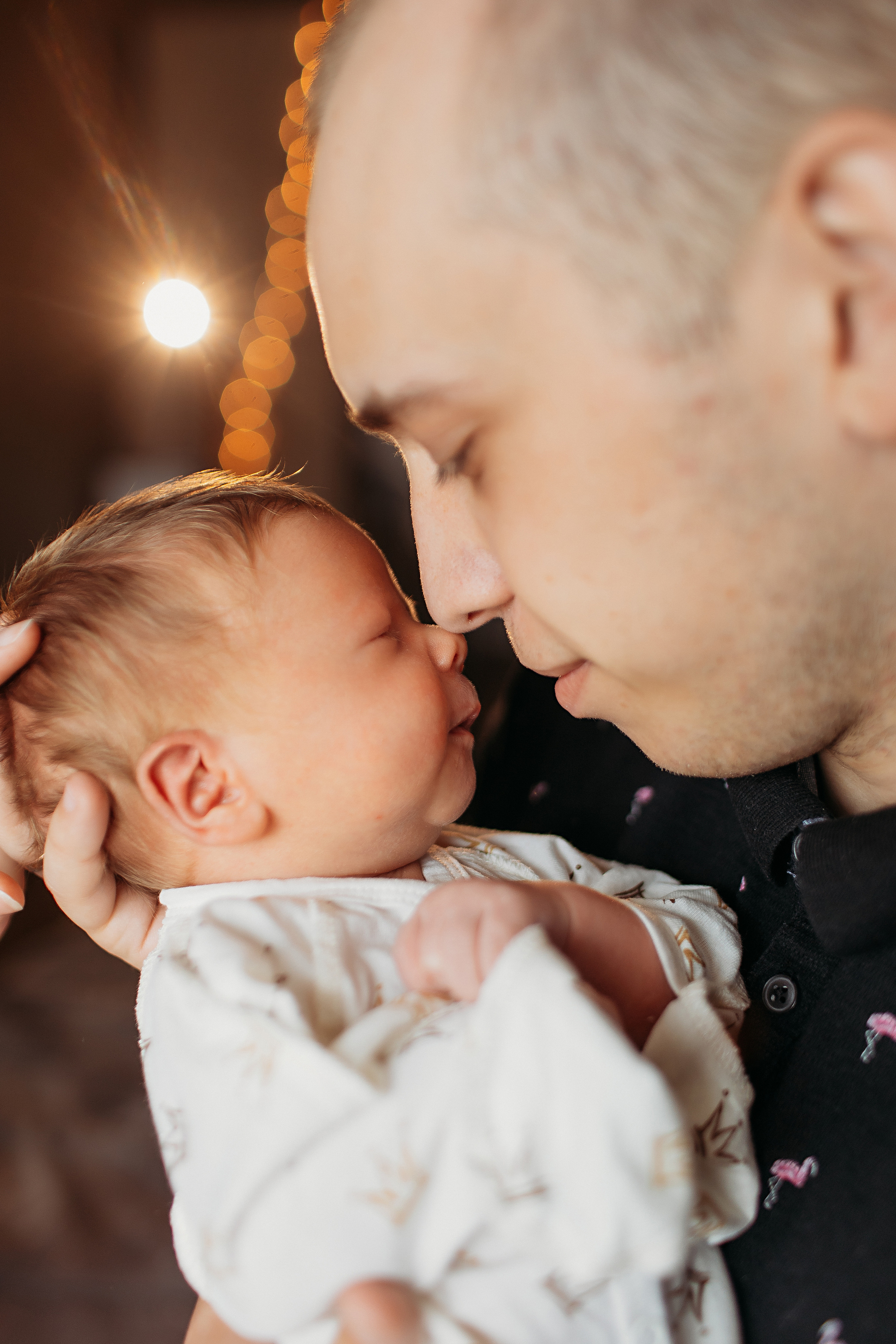 Новорожденный. Семейный фотограф Тюмень, фотограф на роды Салмина Мария