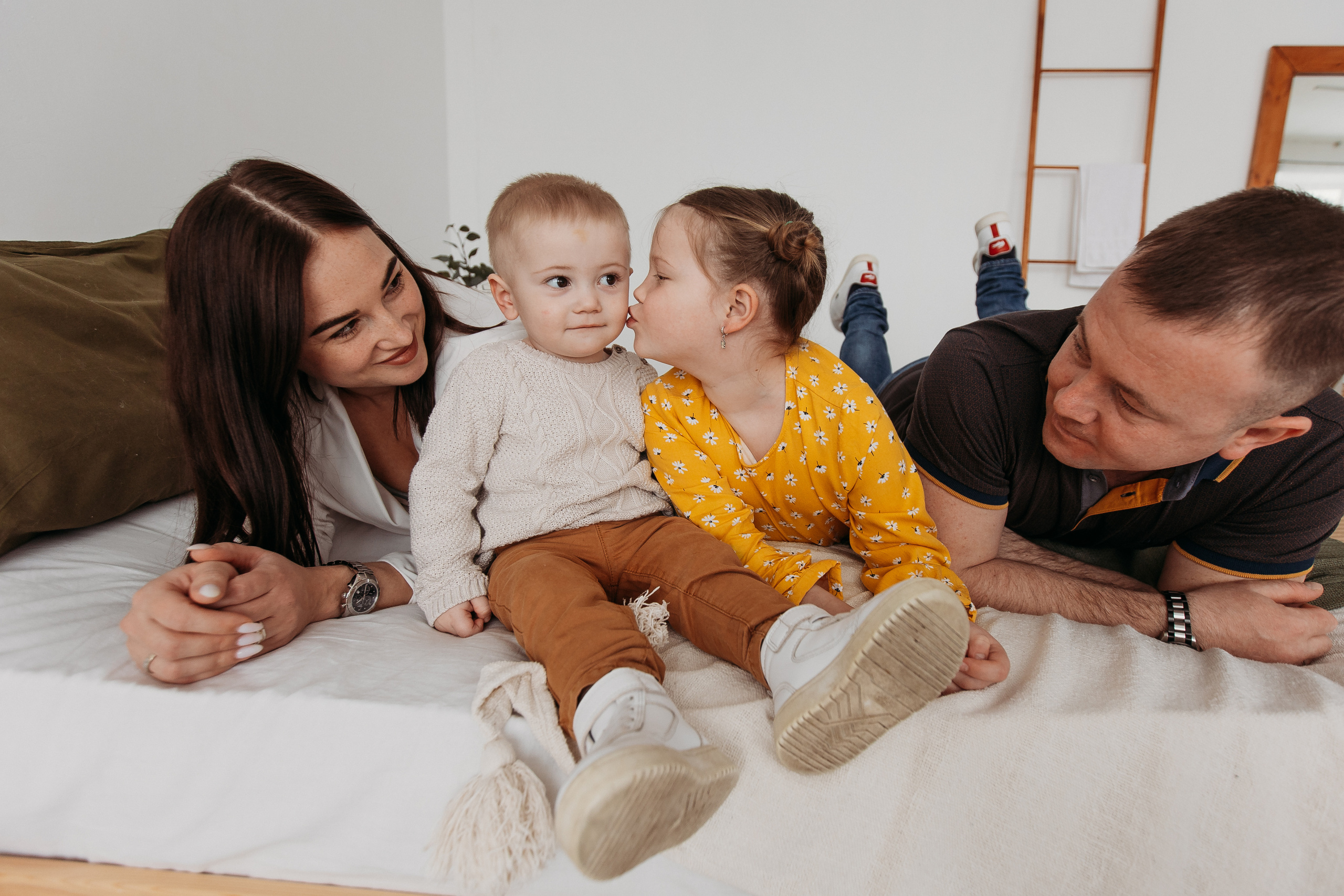 SVET. Семейный фотограф Тюмень, фотограф на роды Салмина Мария