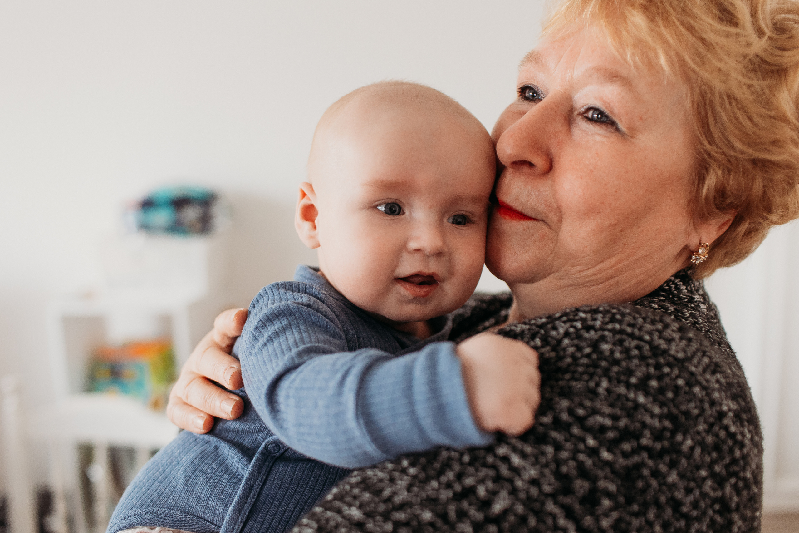 Большая семья. Семейный фотограф Тюмень, фотограф на роды Салмина Мария