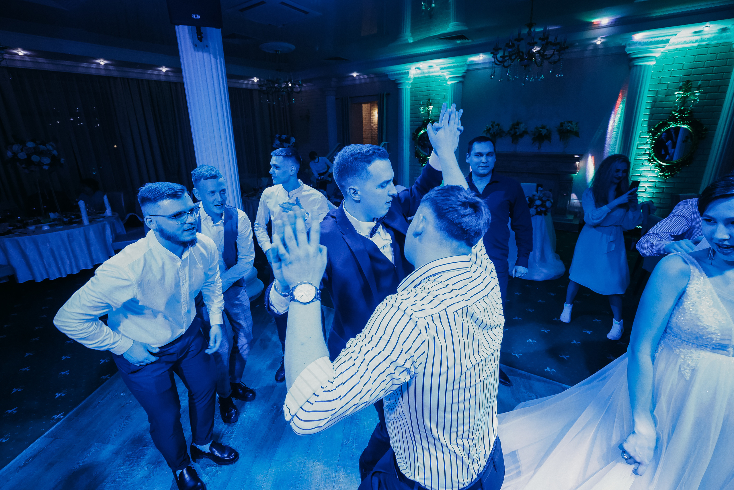 Банкет. Семейный фотограф Тюмень, фотограф на роды Салмина Мария