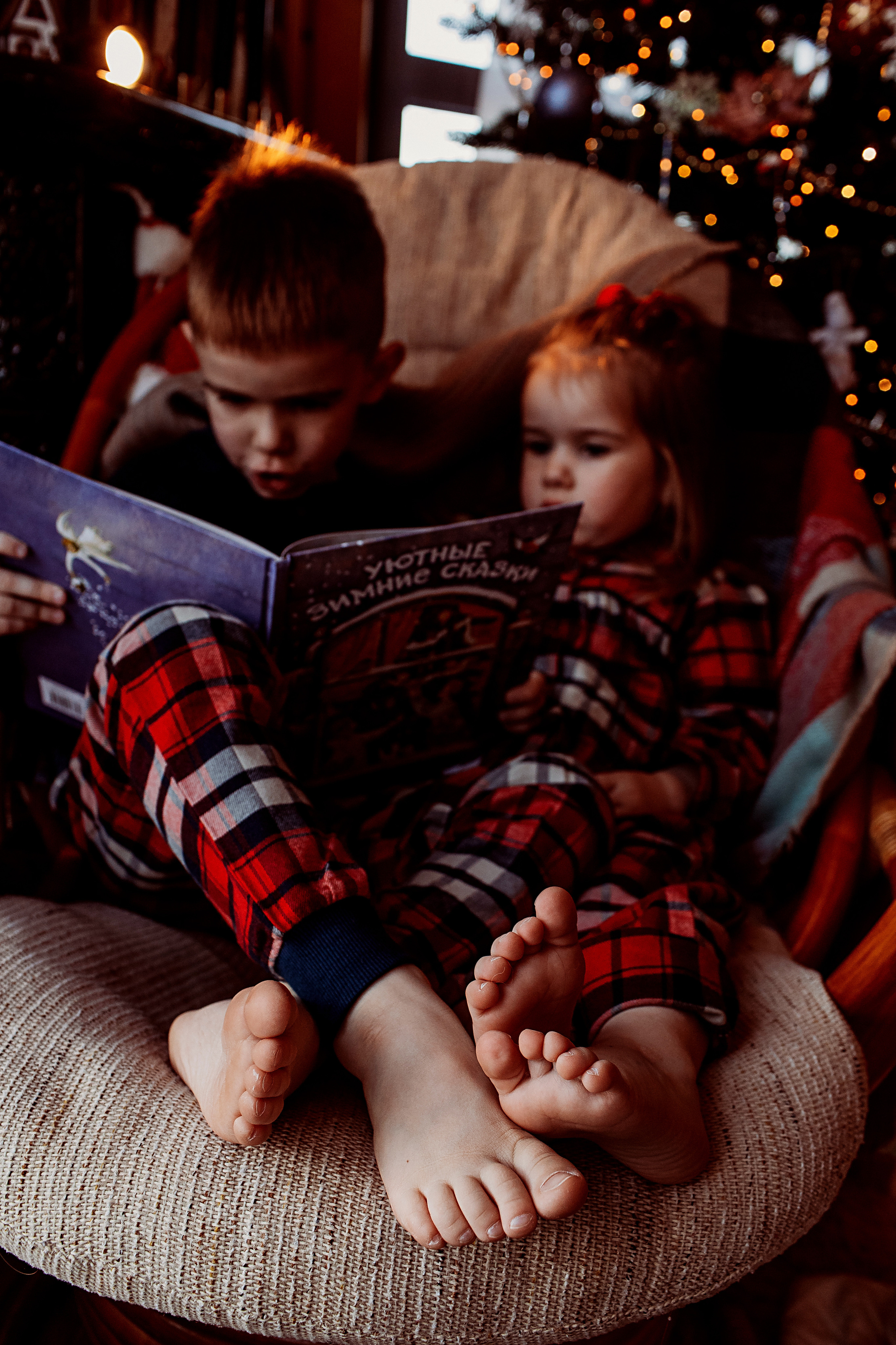 Тёплый новый год. Семейный фотограф Тюмень, фотограф на роды Салмина Мария