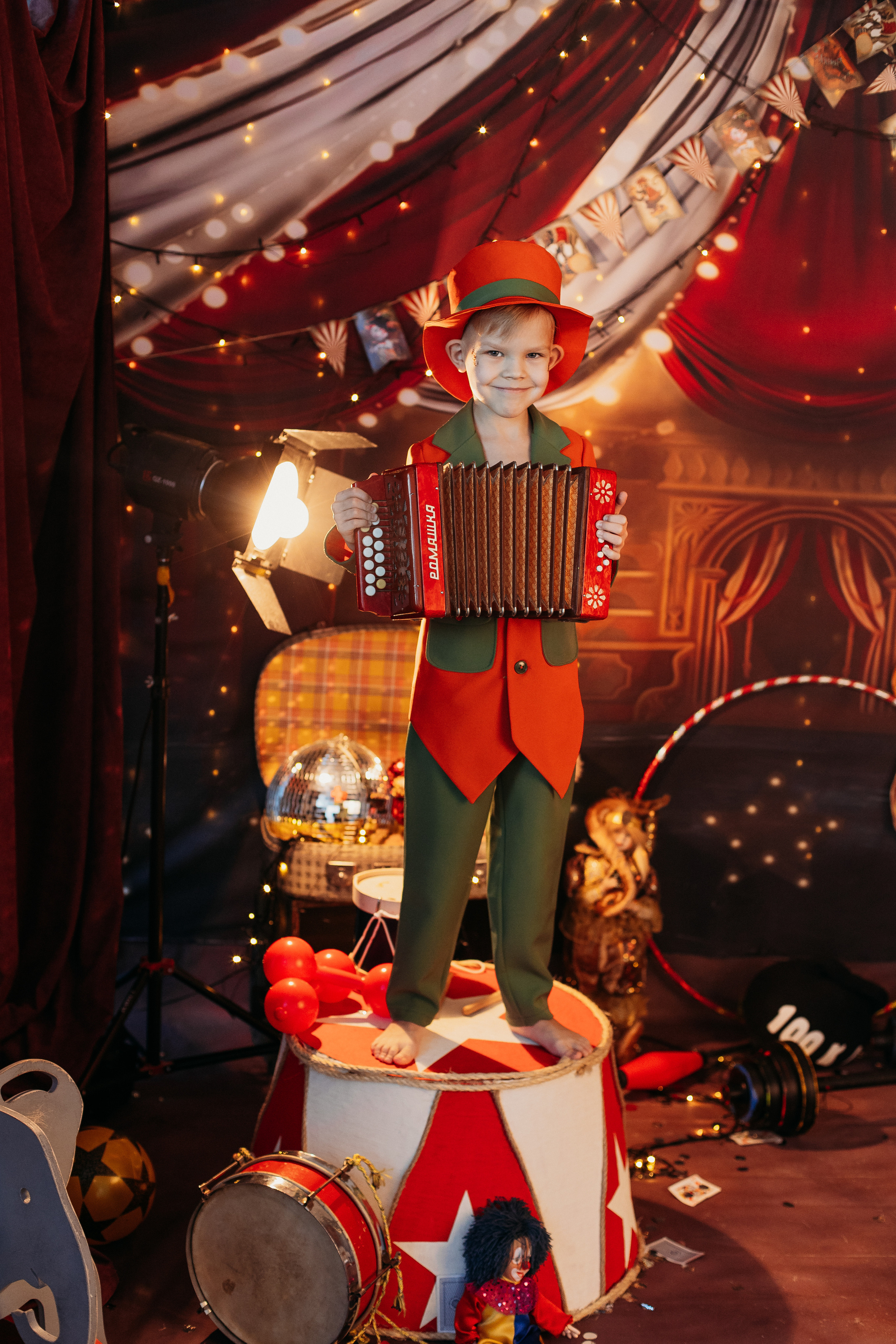 Цирк. Семейный фотограф Тюмень, фотограф на роды Салмина Мария