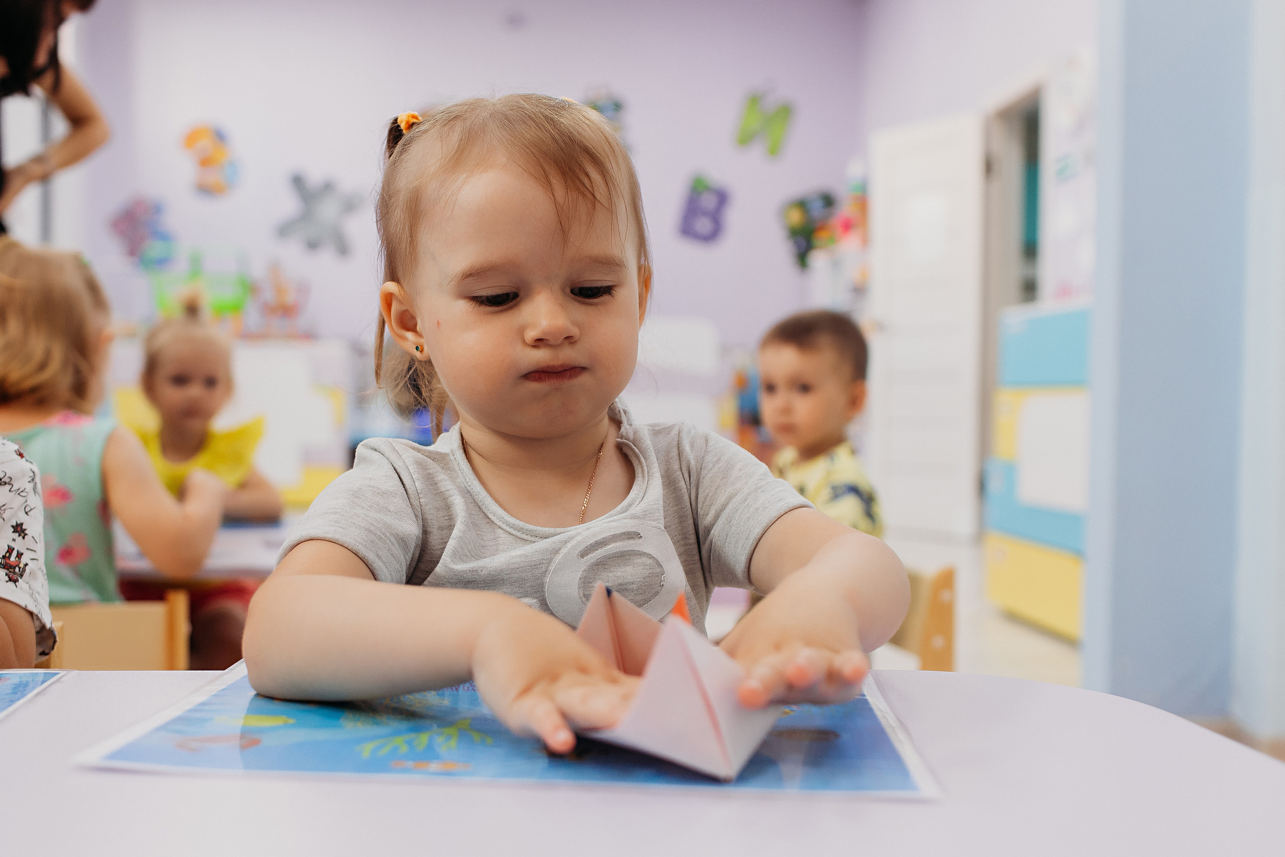 Один день в саду. Семейный фотограф Тюмень, фотограф на роды Салмина Мария