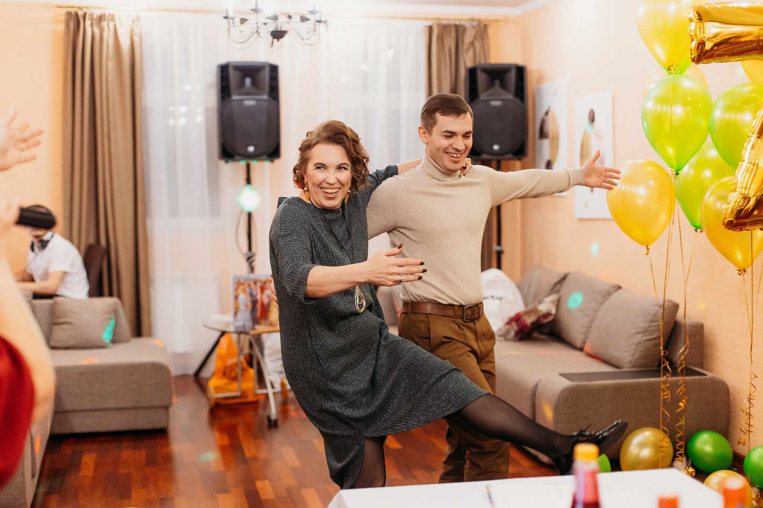 Банкет. Семейный фотограф Тюмень, фотограф на роды Салмина Мария