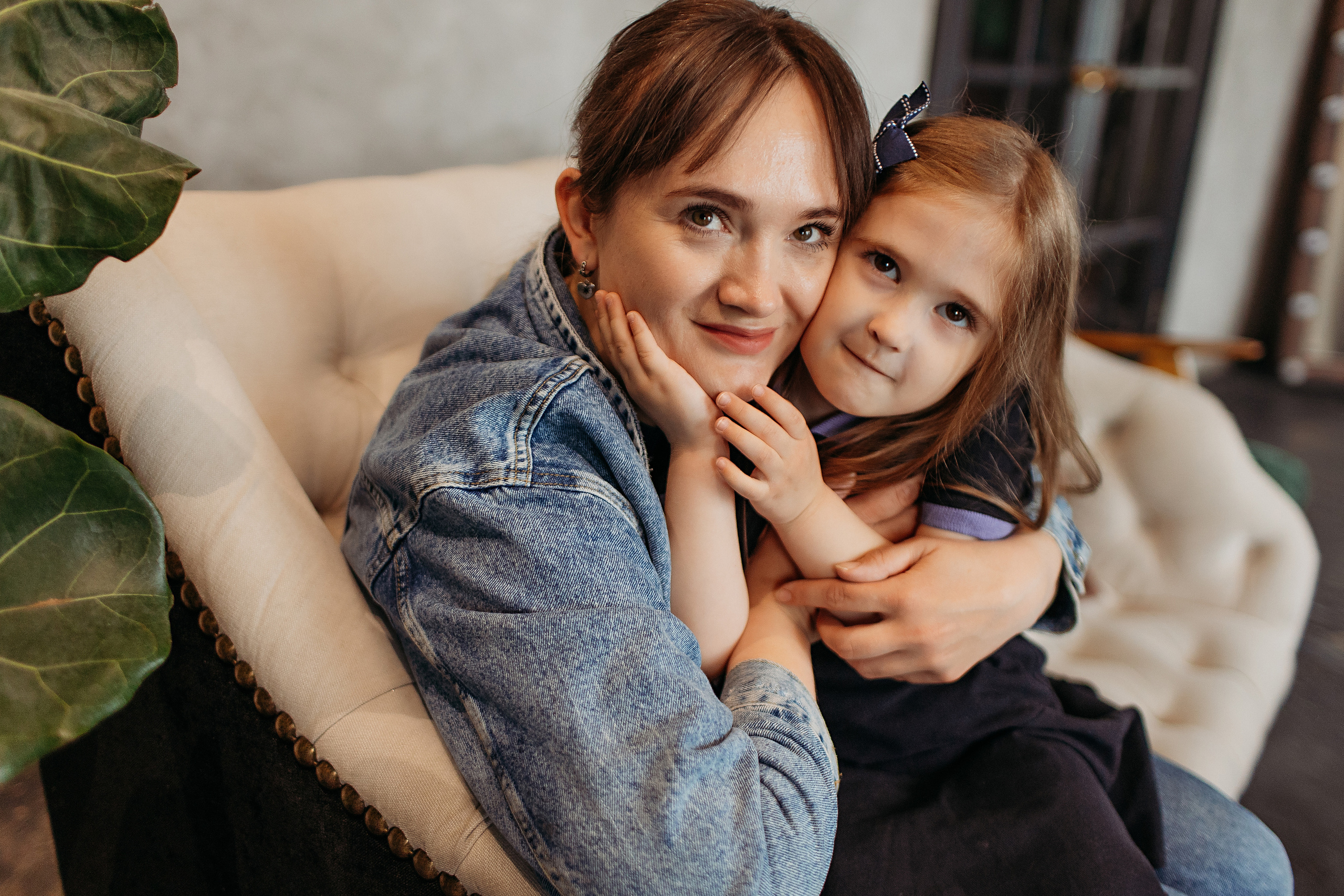 Лофт пространство Наше место. Семейный фотограф Тюмень, фотограф на роды Салмина Мария