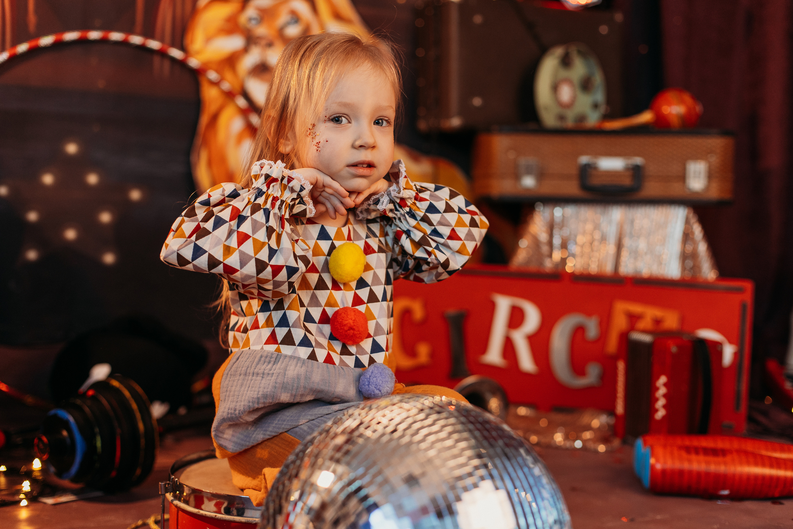 Цирк. Семейный фотограф Тюмень, фотограф на роды Салмина Мария