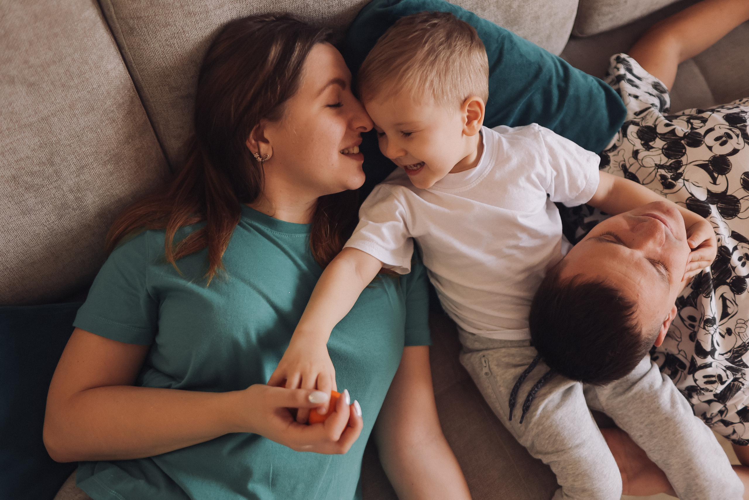 Новогодняя. Семейный фотограф Тюмень, фотограф на роды Салмина Мария