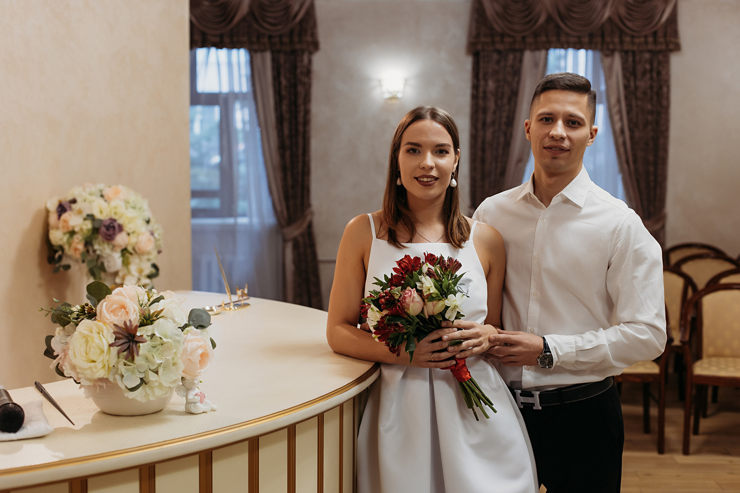 ЗАГС на Кирова. Семейный фотограф Тюмень, фотограф на роды Салмина Мария