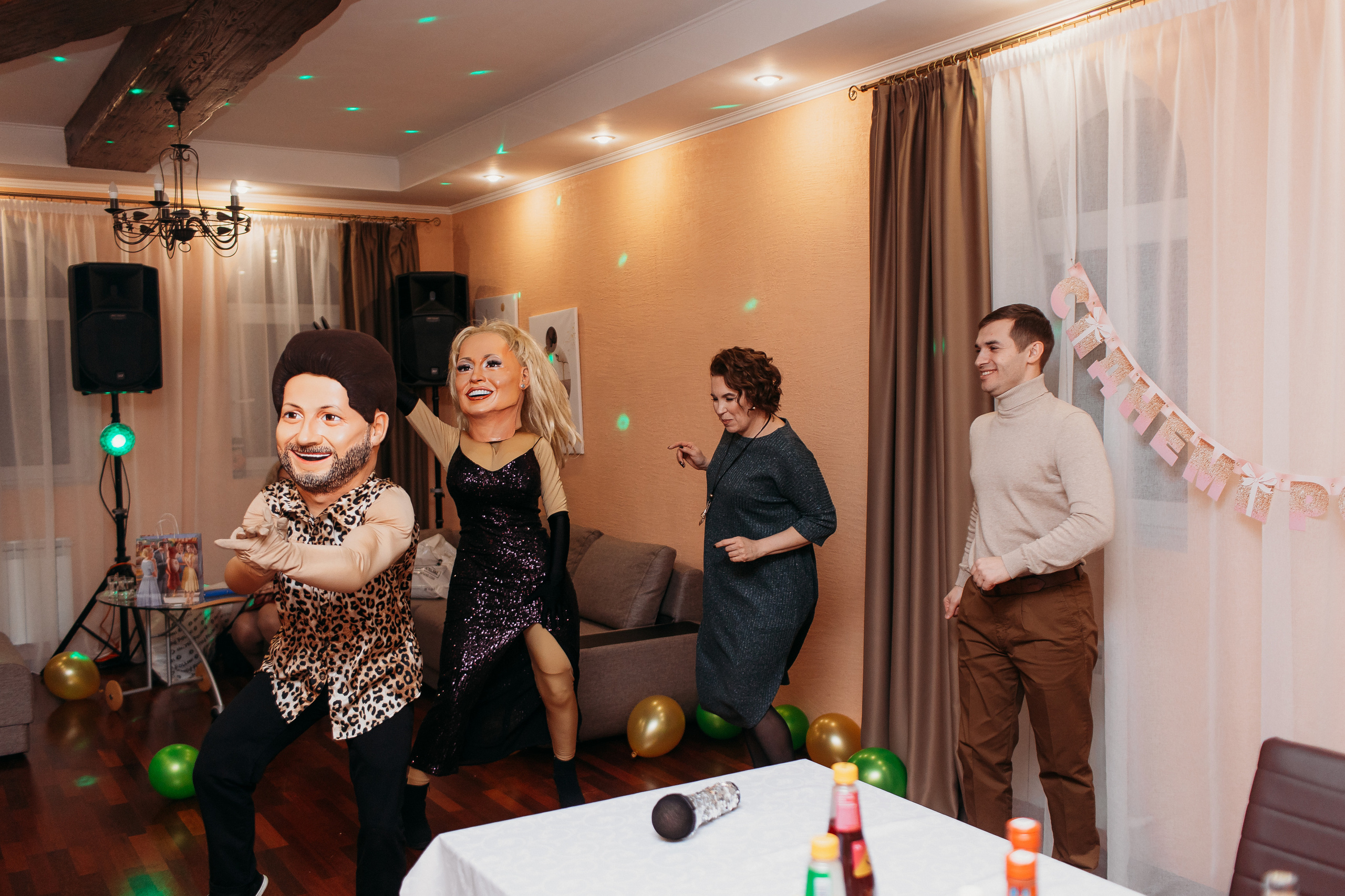 Банкет. Семейный фотограф Тюмень, фотограф на роды Салмина Мария