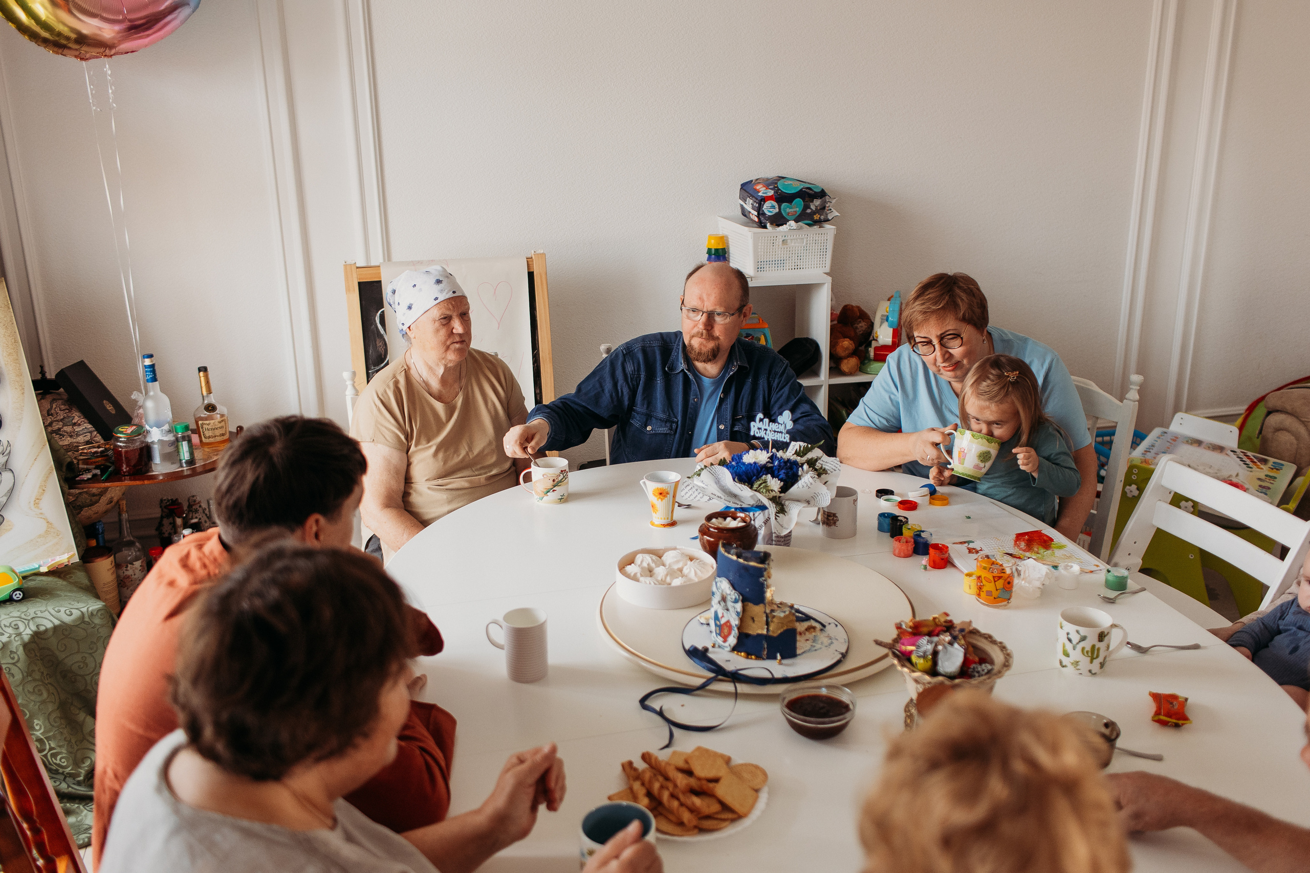 Большая семья. Семейный фотограф Тюмень, фотограф на роды Салмина Мария