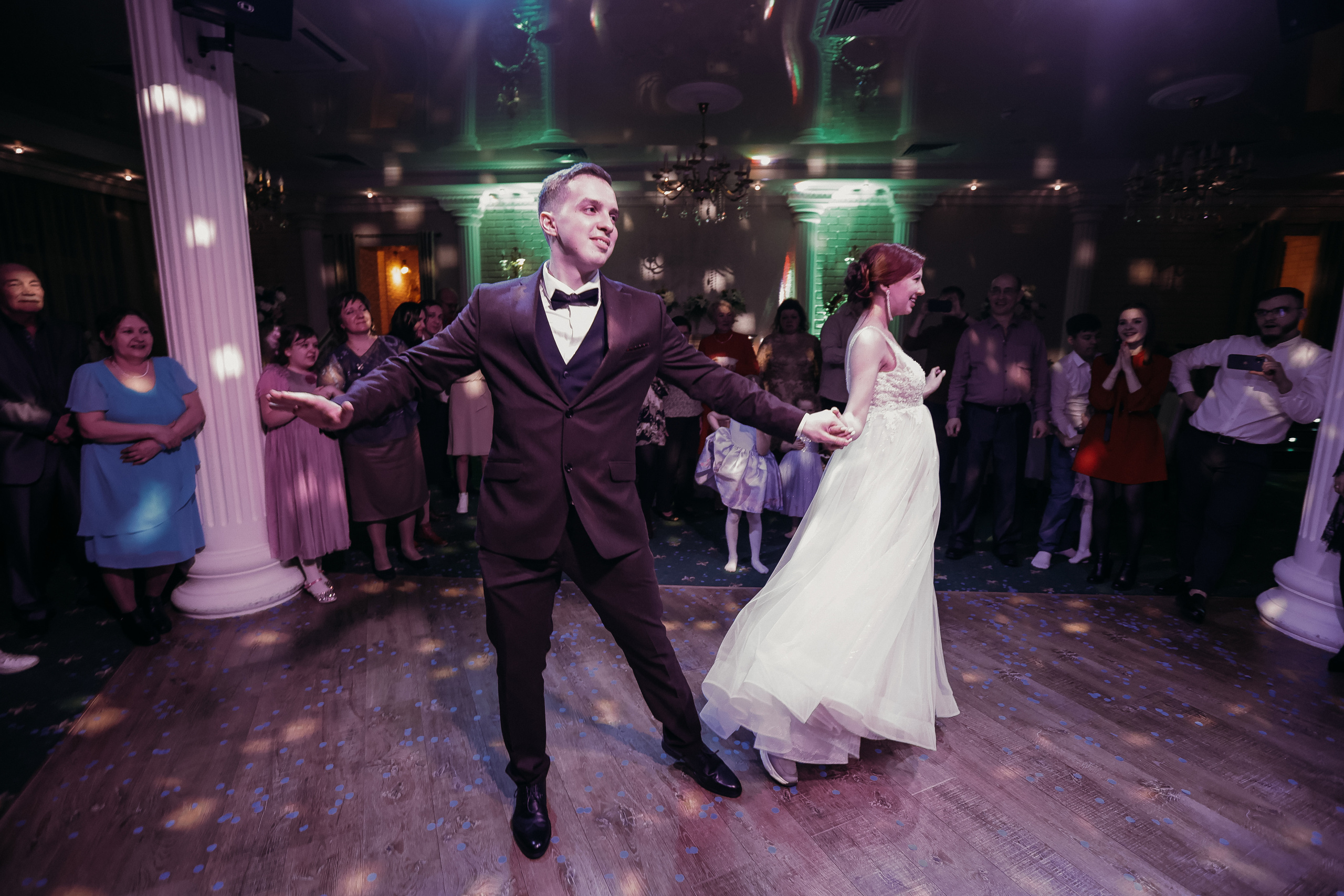 Банкет. Семейный фотограф Тюмень, фотограф на роды Салмина Мария