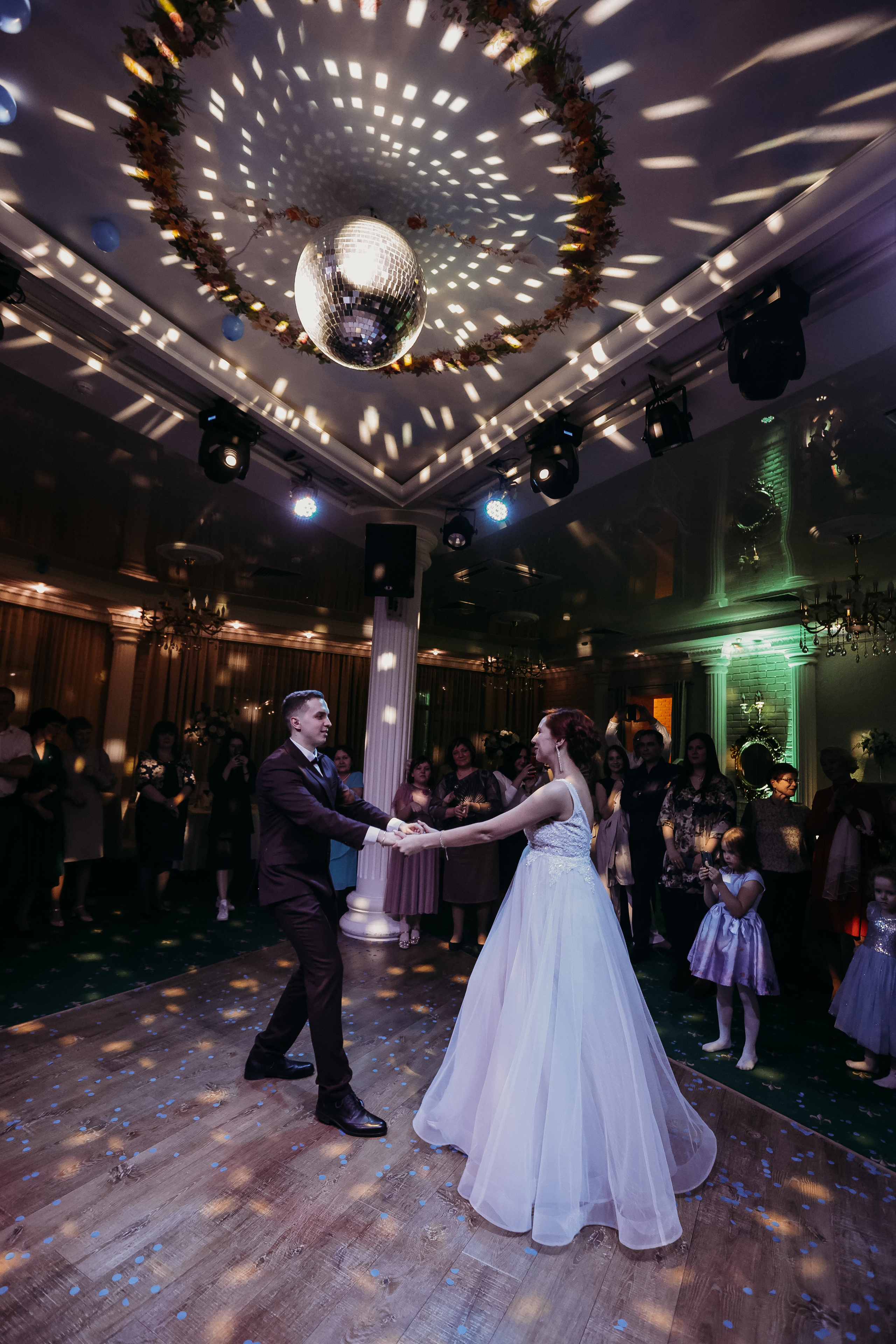 Банкет. Семейный фотограф Тюмень, фотограф на роды Салмина Мария