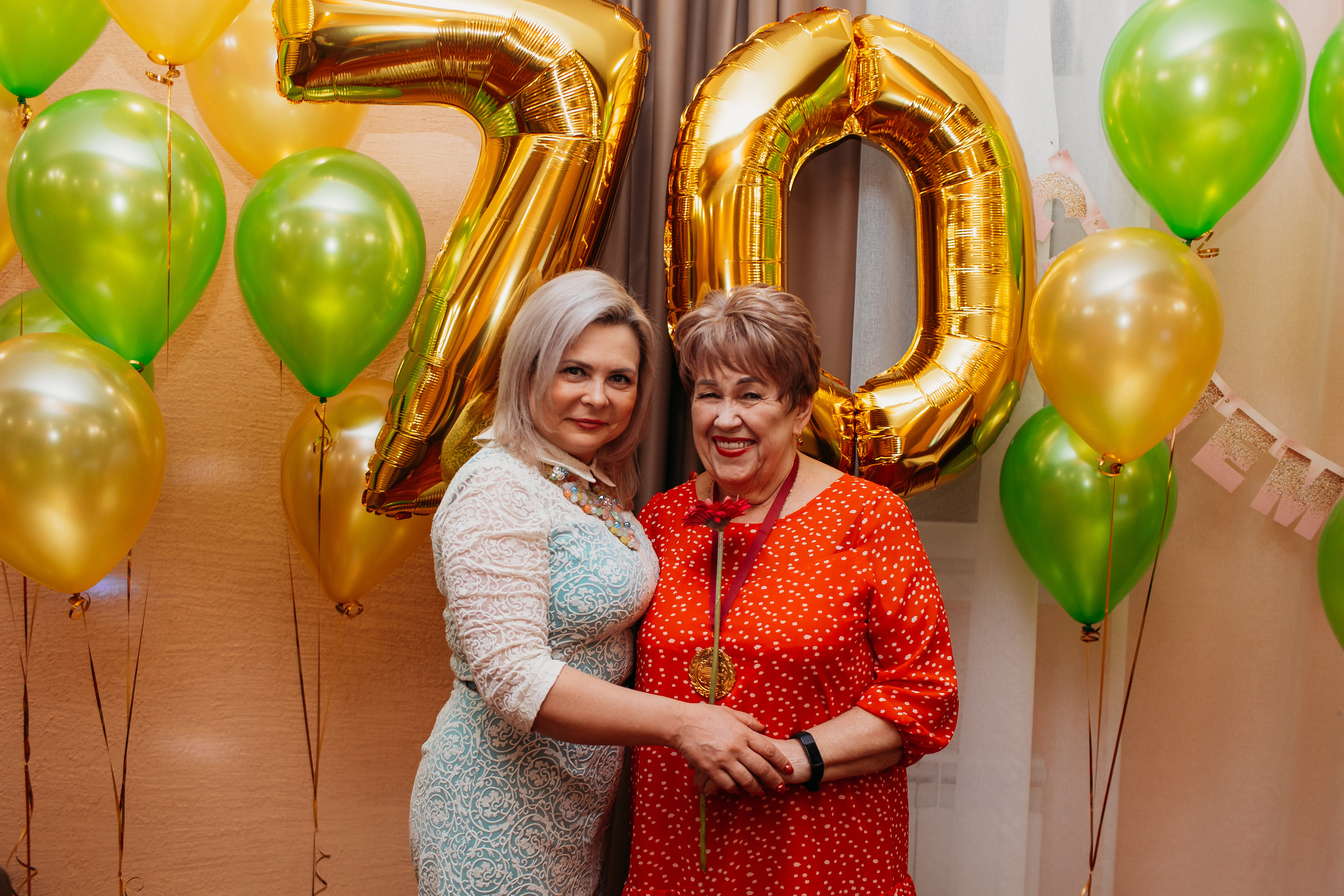 Банкет. Семейный фотограф Тюмень, фотограф на роды Салмина Мария