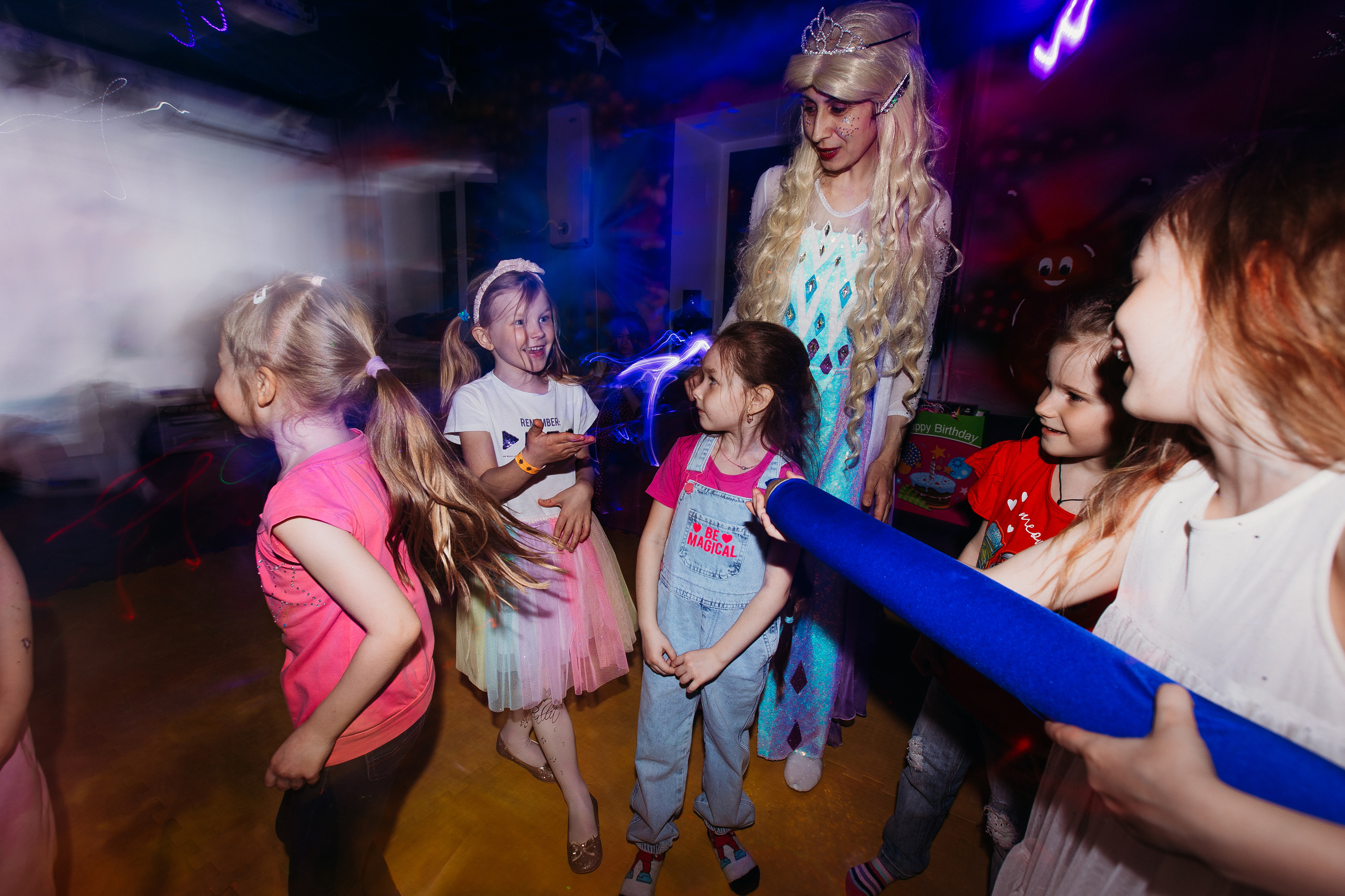 5 лет, день рождения в НЕО. Семейный фотограф Тюмень, фотограф на роды Салмина Мария