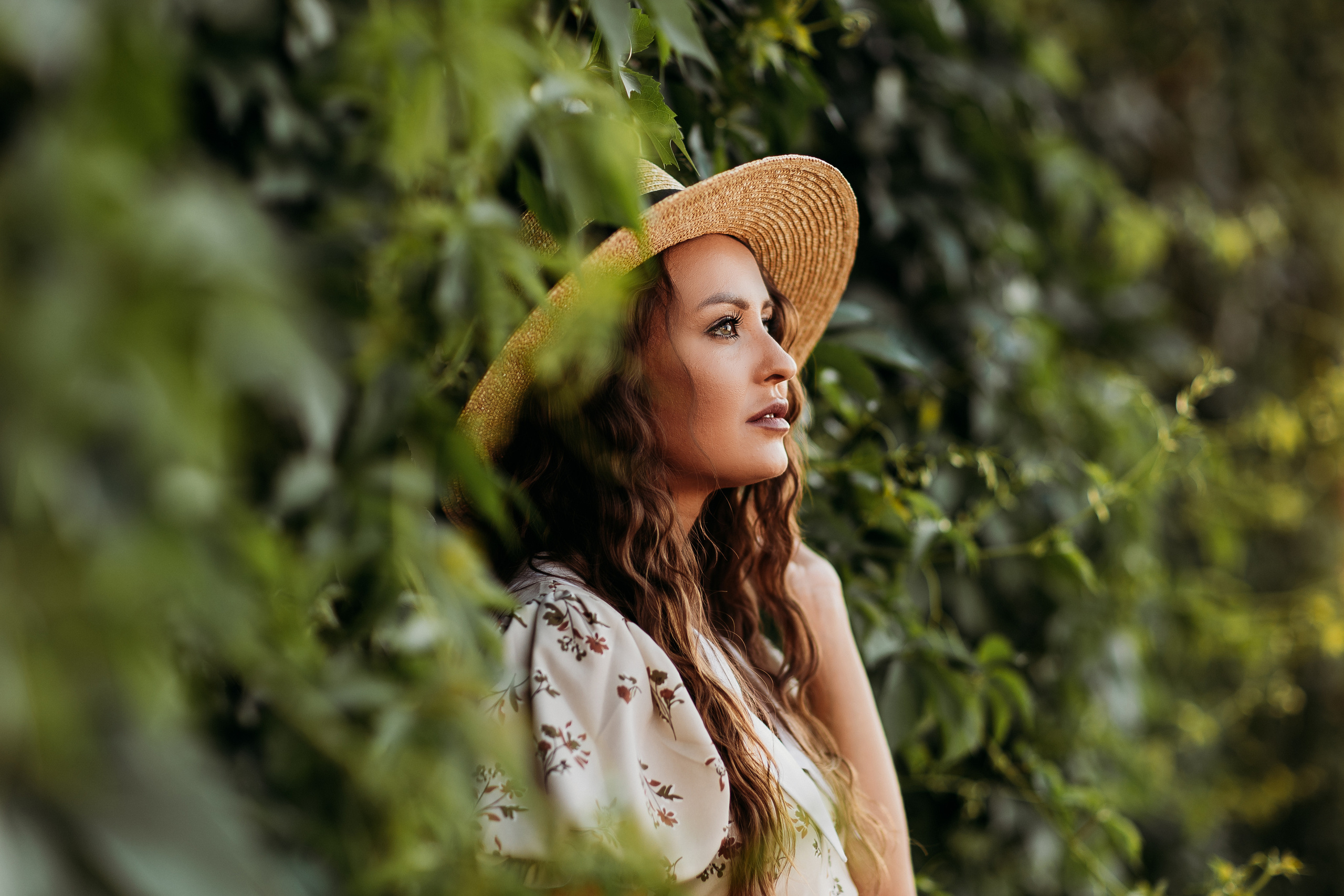 Набережная на закате. Семейный фотограф Тюмень, фотограф на роды Салмина Мария